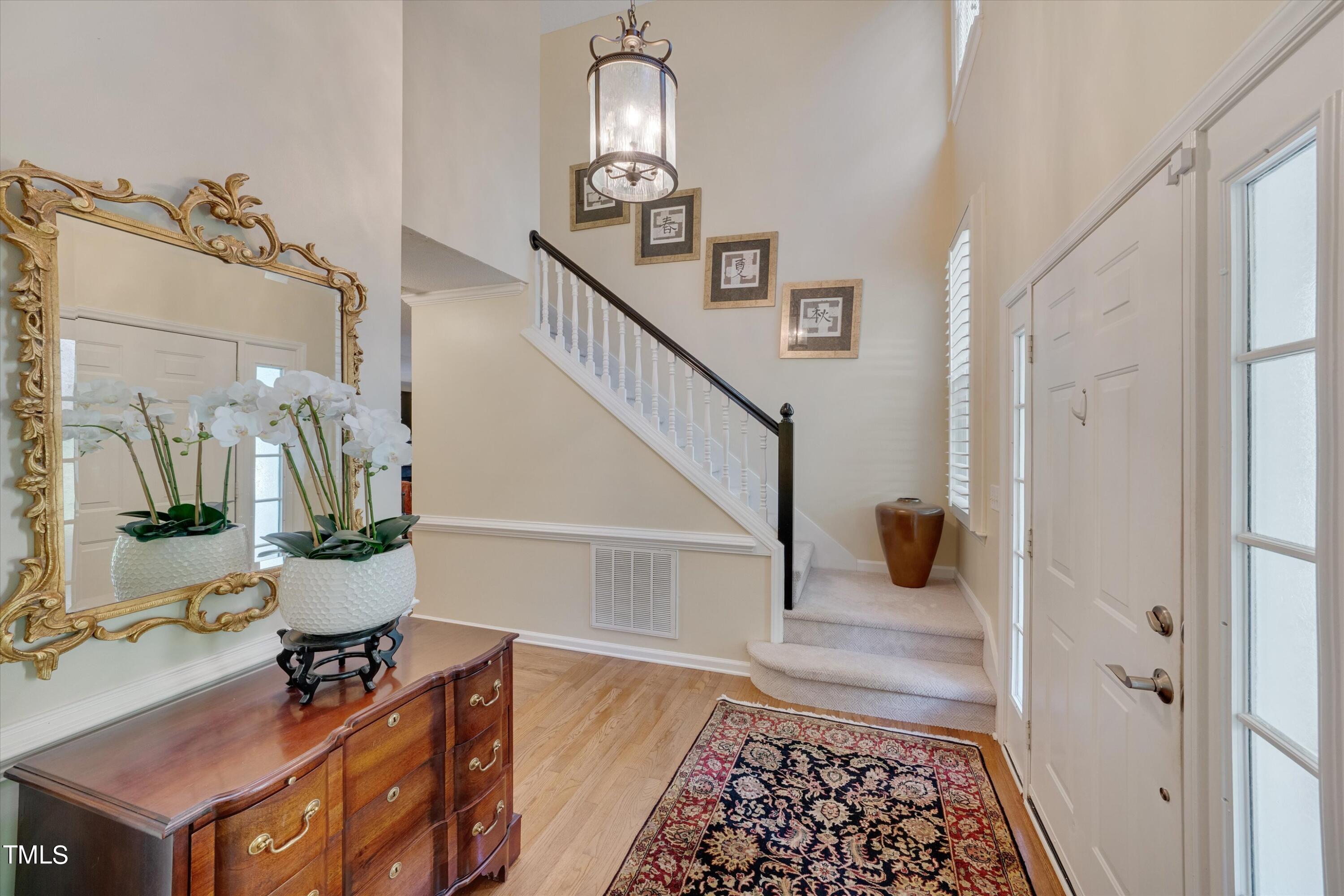 9432 Cartersville Court
