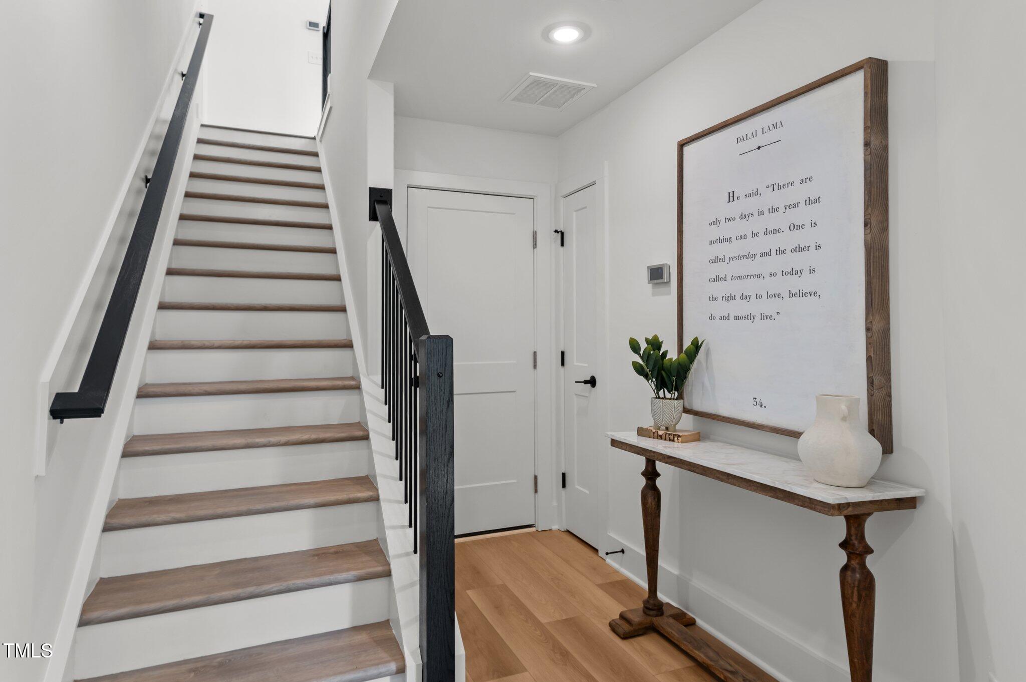 700 W North Street # 101