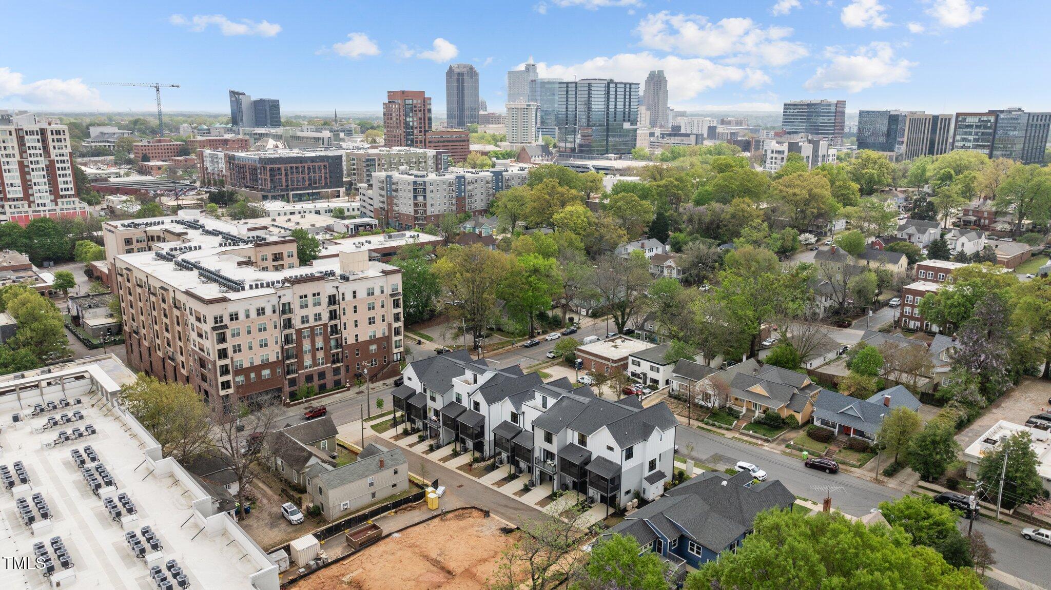 700 W North Street # 101