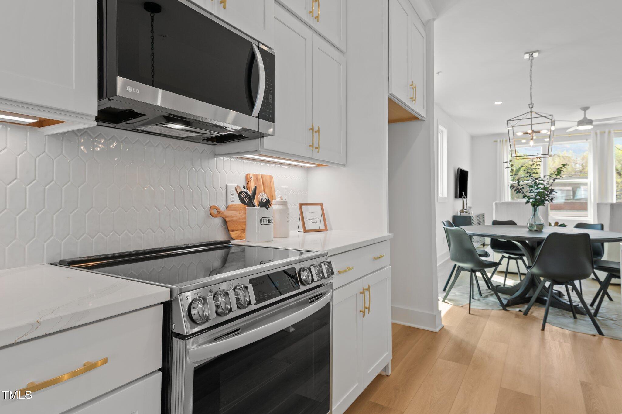 700 W North Street # 101