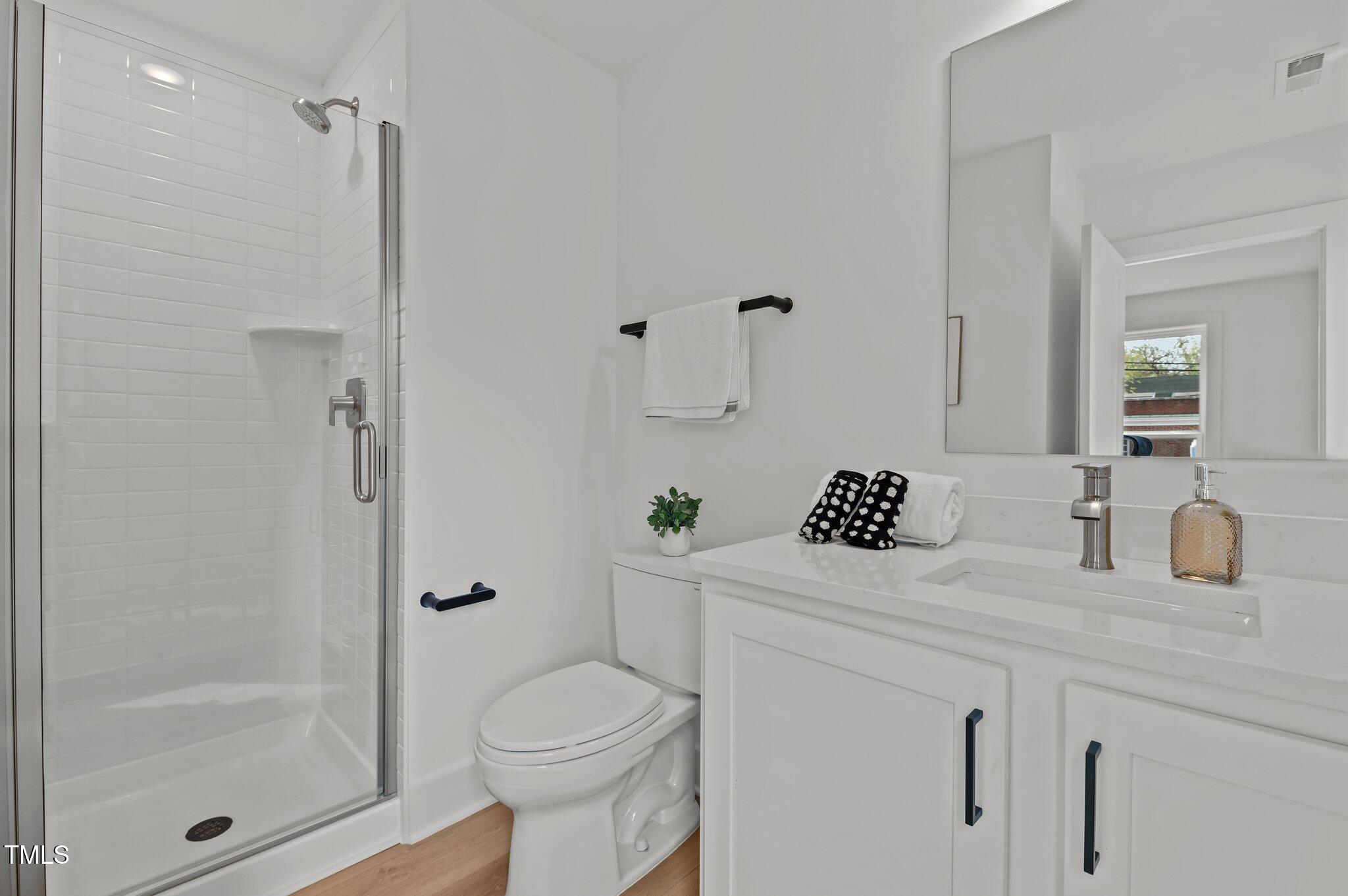 700 W North Street # 101