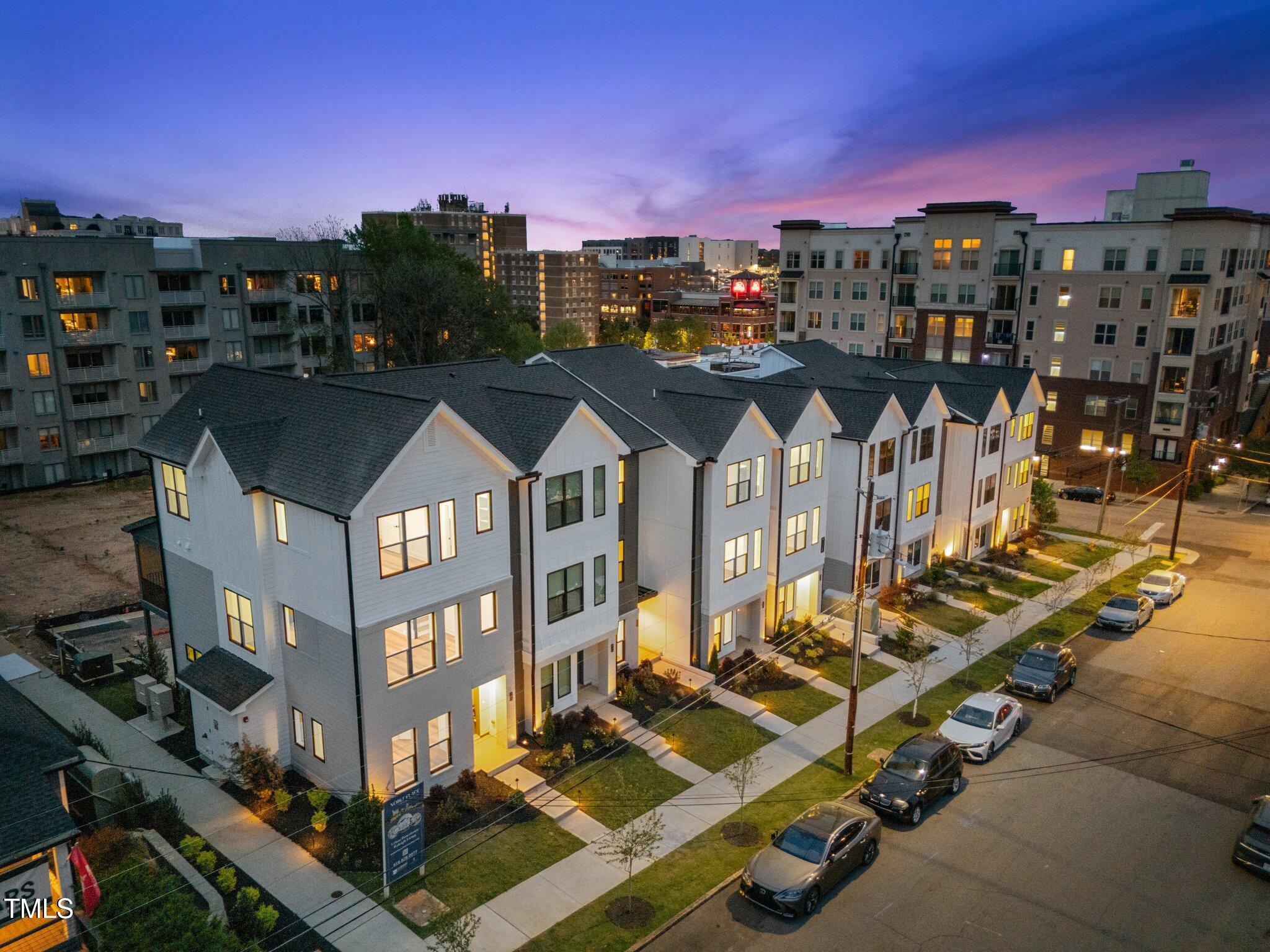 700 W North Street # 101