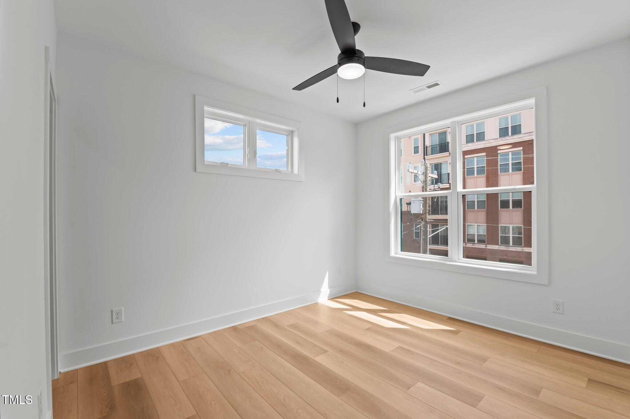 700 W North Street # 101