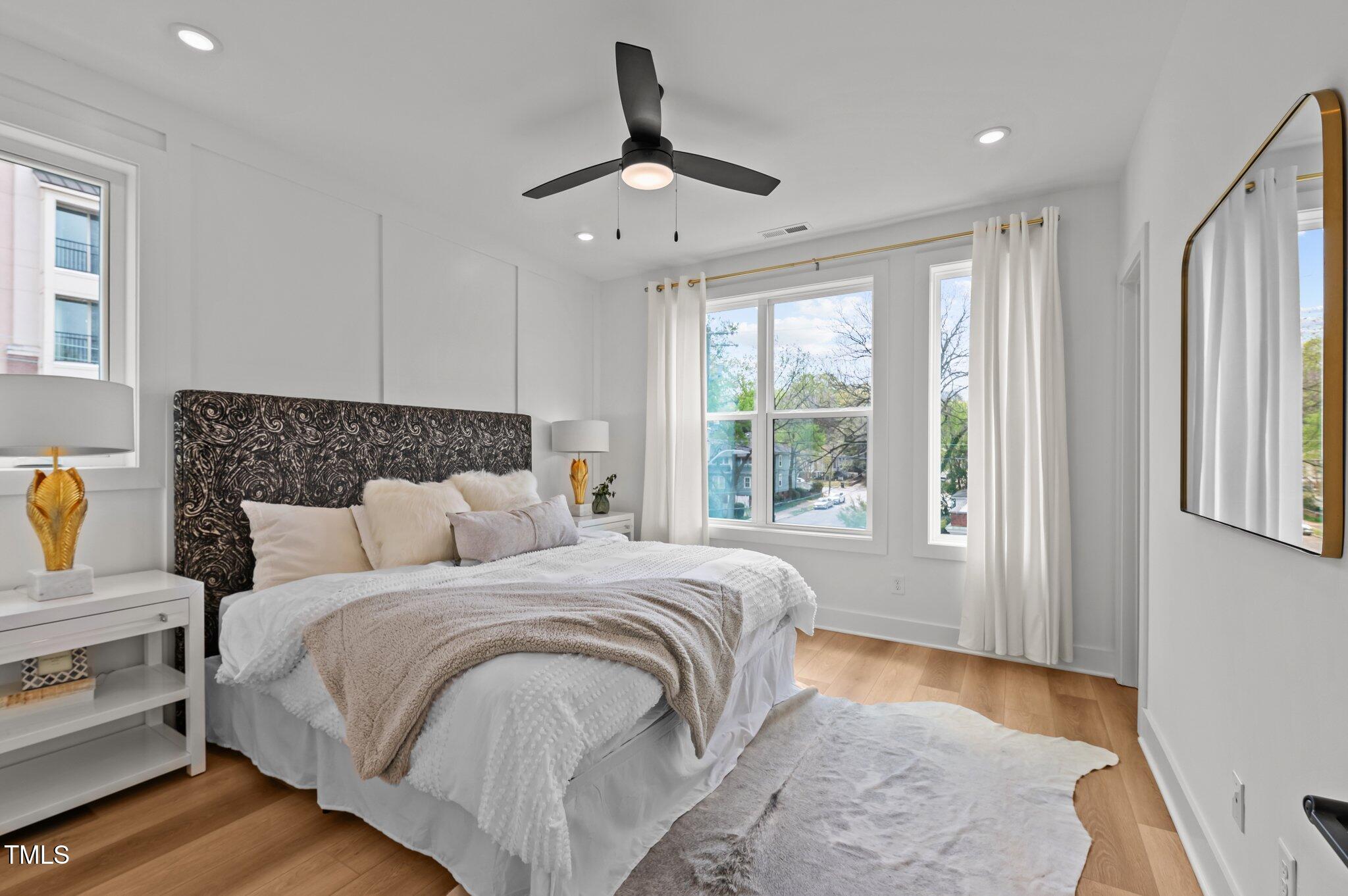 700 W North Street # 101