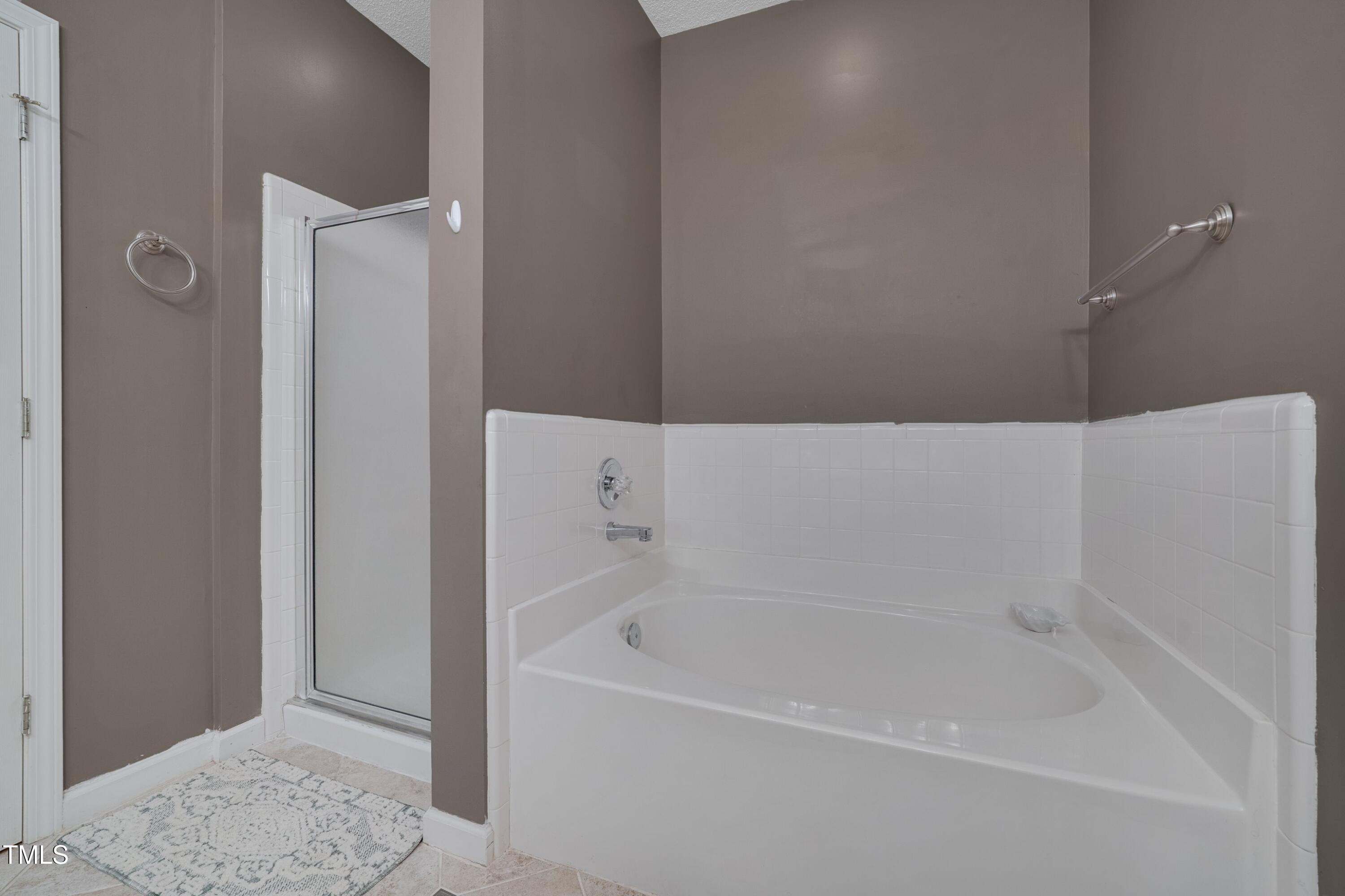 7705 Astoria Place