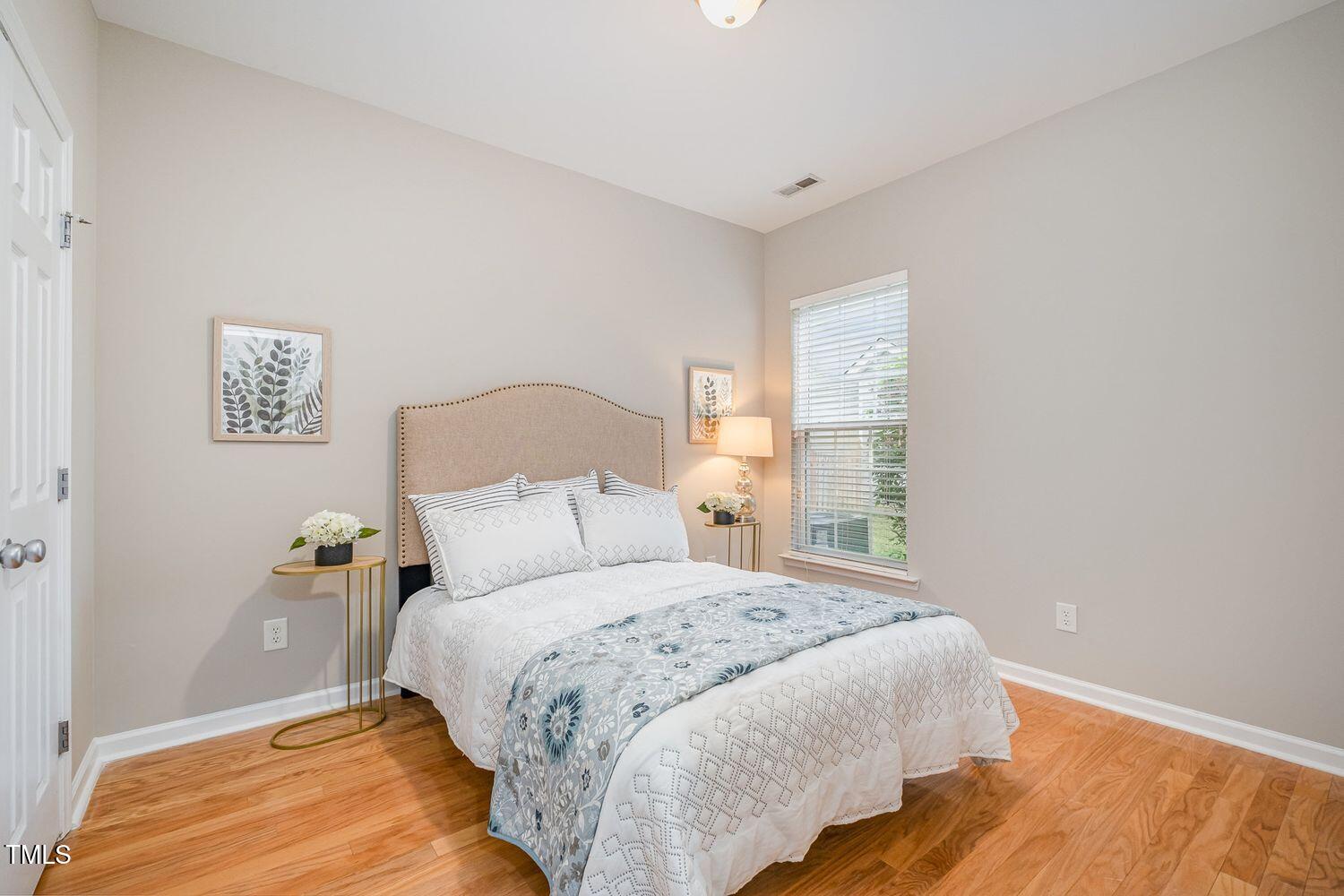 8437 Whisper Ridge Place