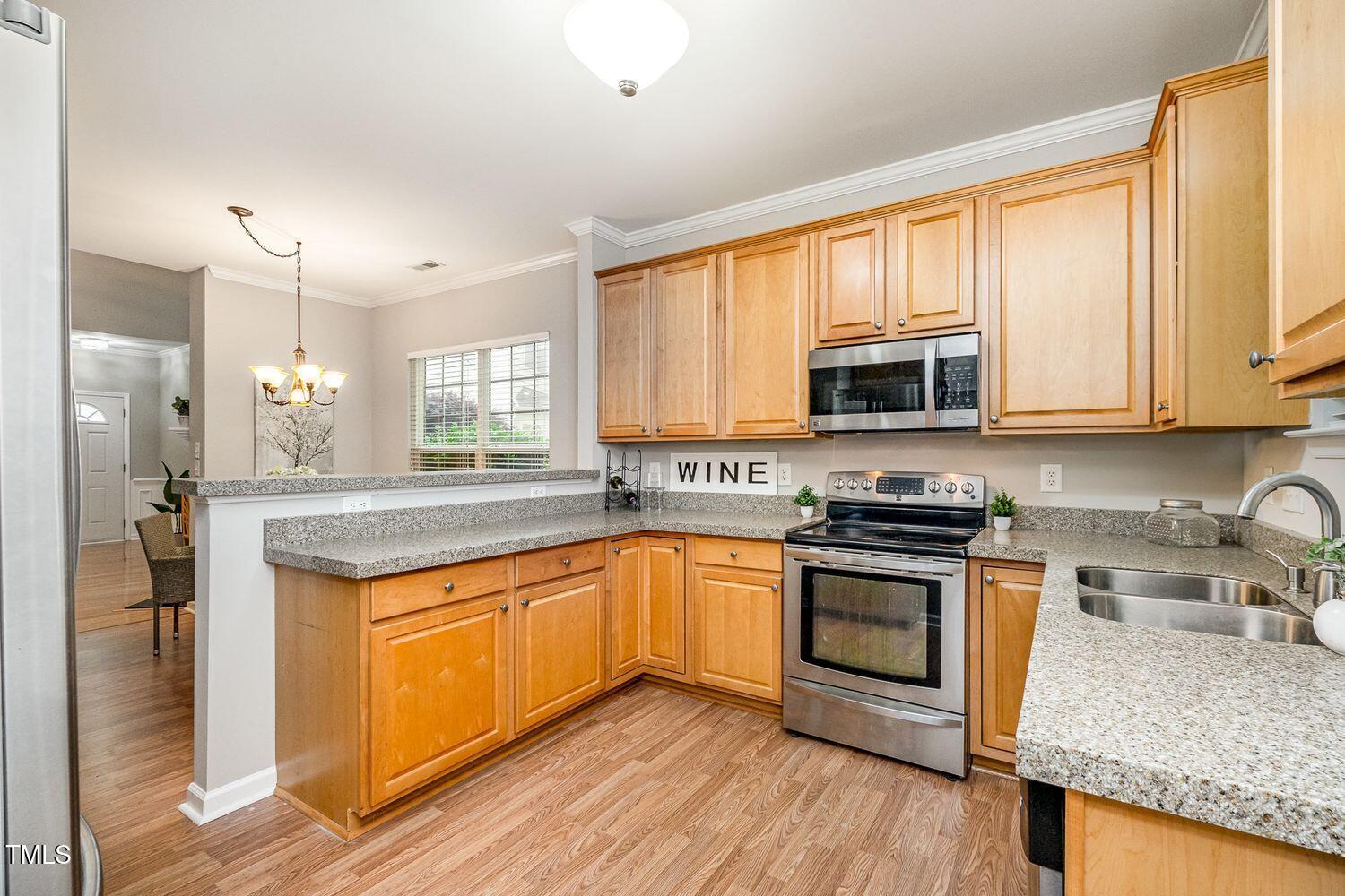 8437 Whisper Ridge Place