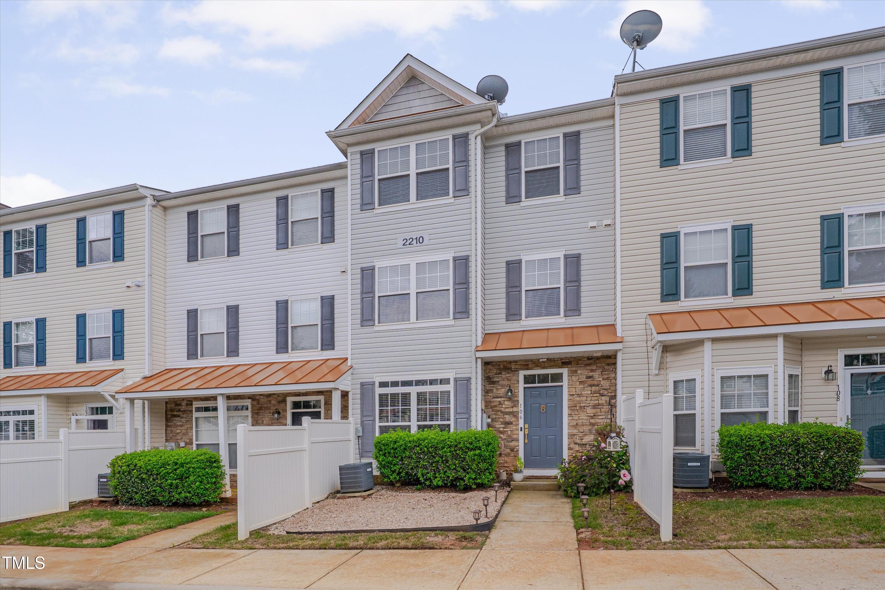 2210 Raven Road # 106