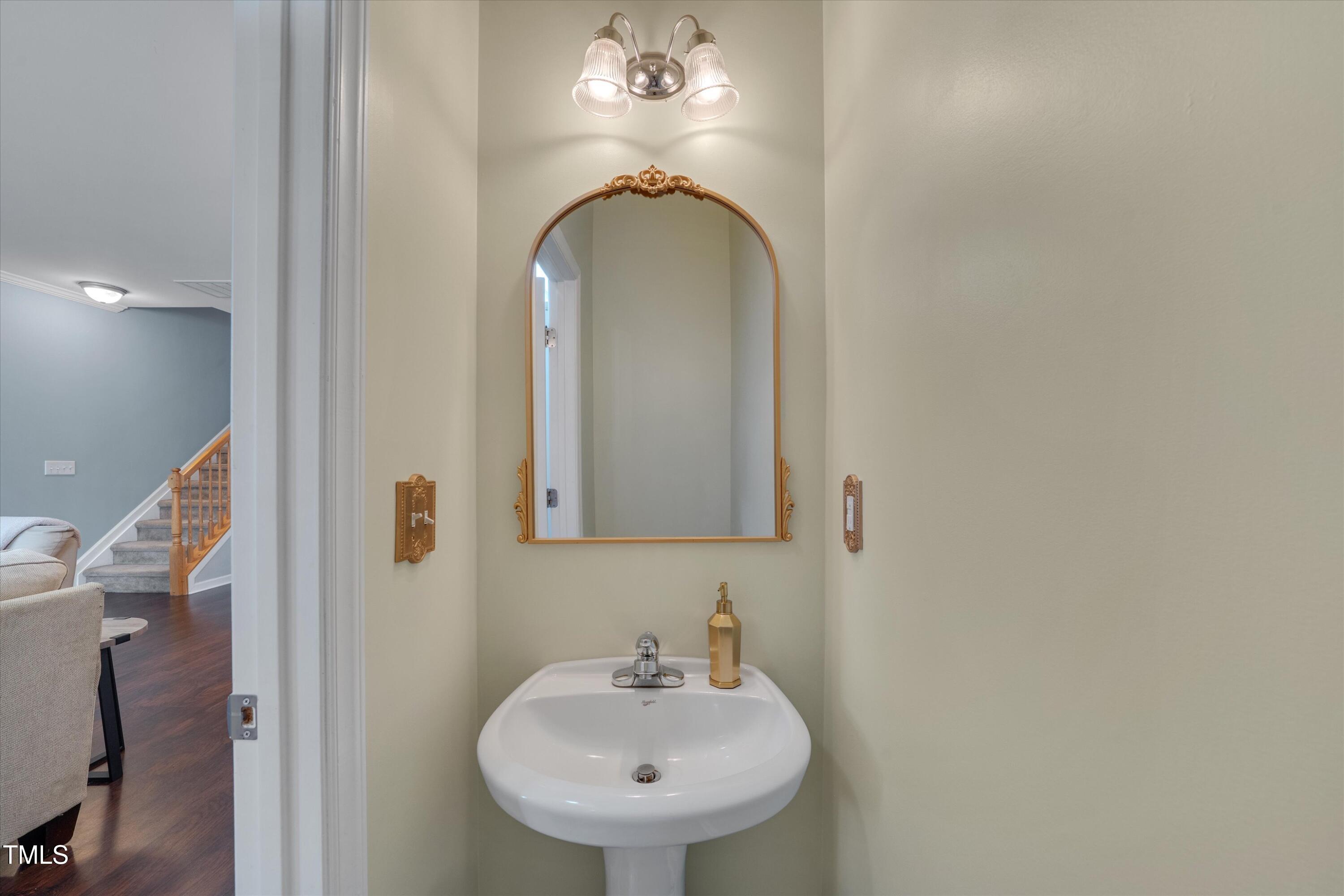 2210 Raven Road # 106