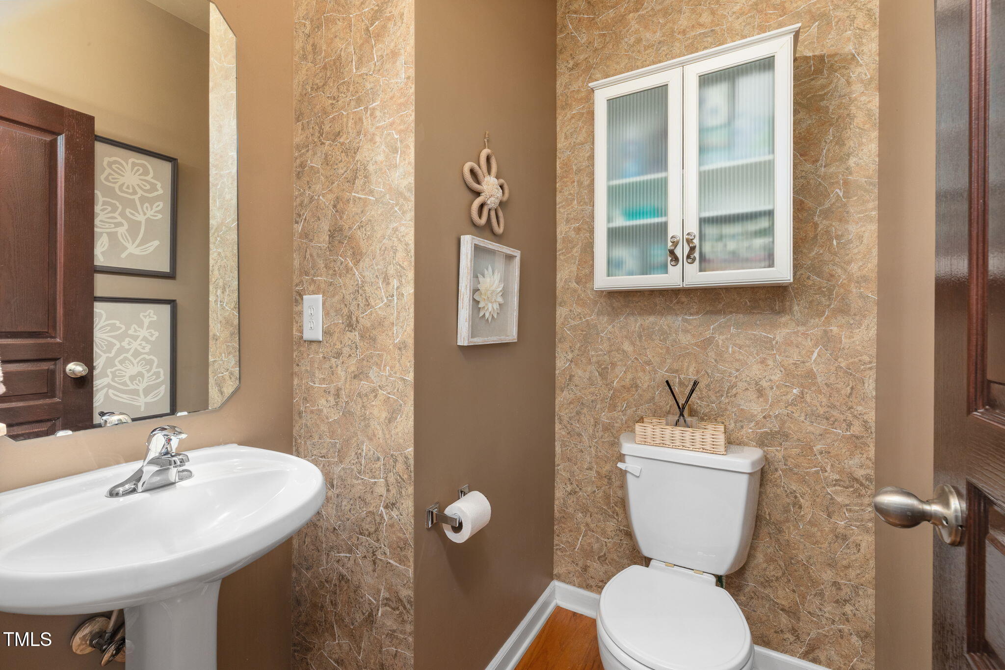 4513 Pale Moss Drive