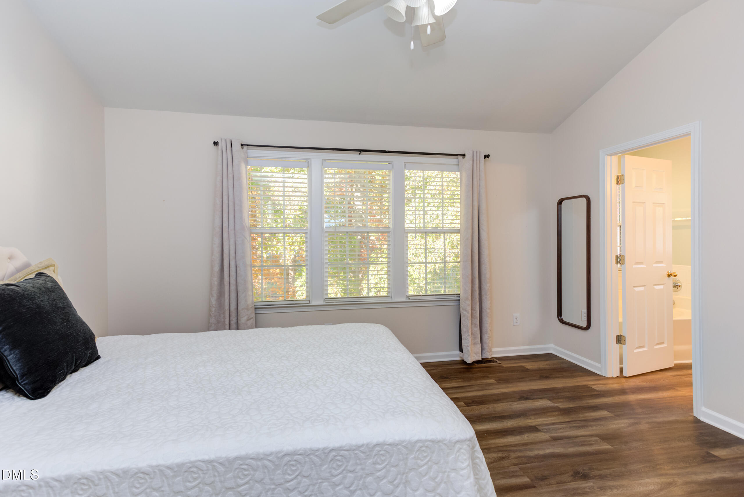 5640 Picnic Rock Lane