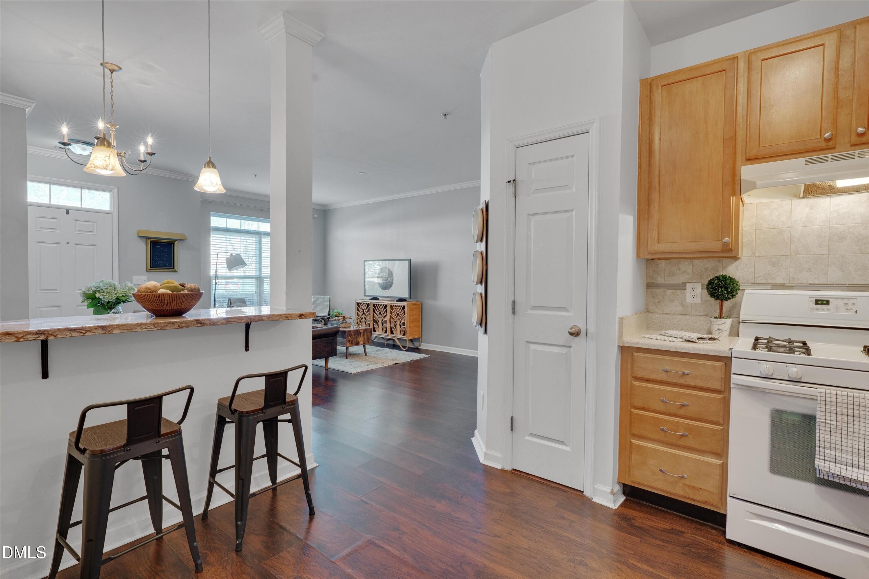 2210 Raven Road # 106