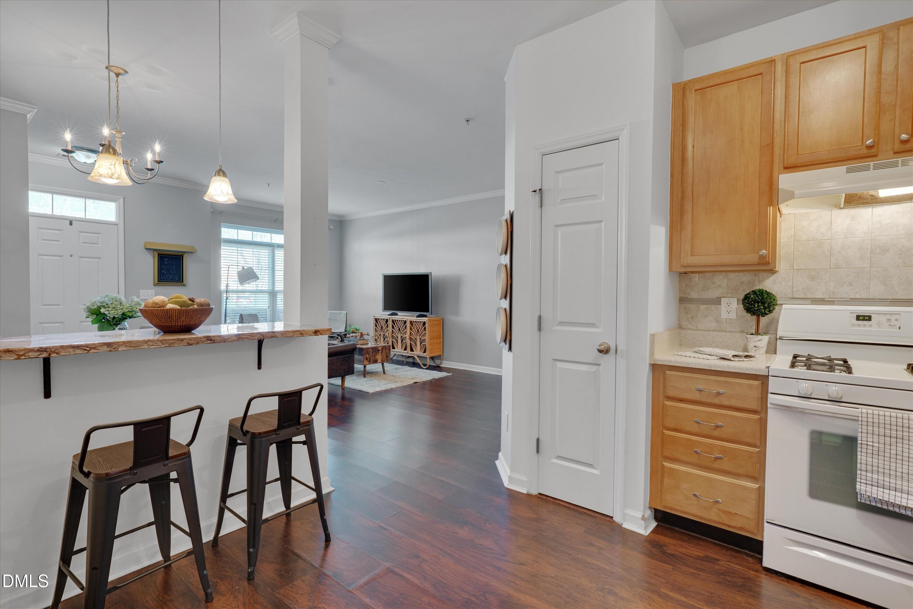 2210 Raven Road # 106