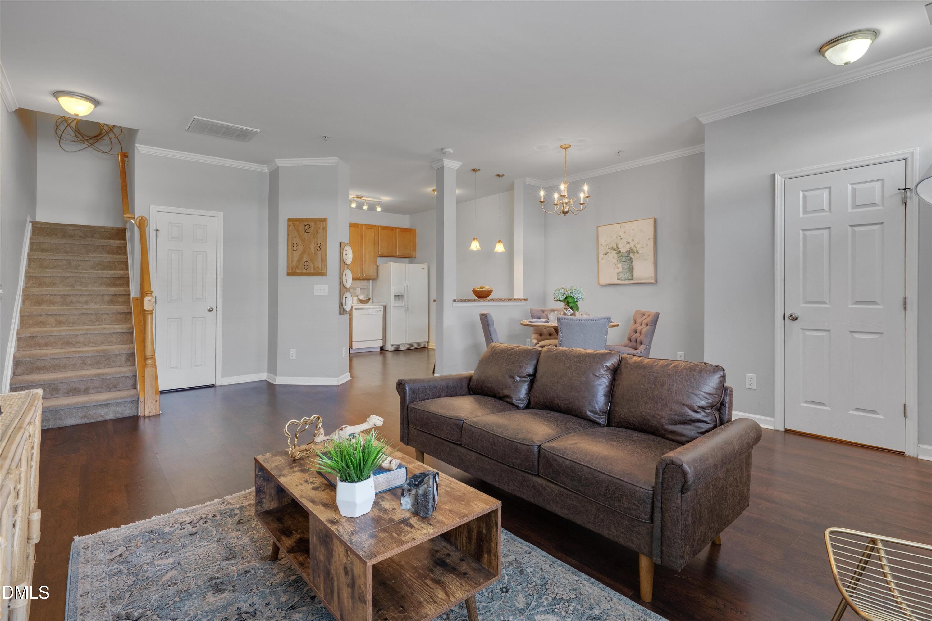 2210 Raven Road # 106