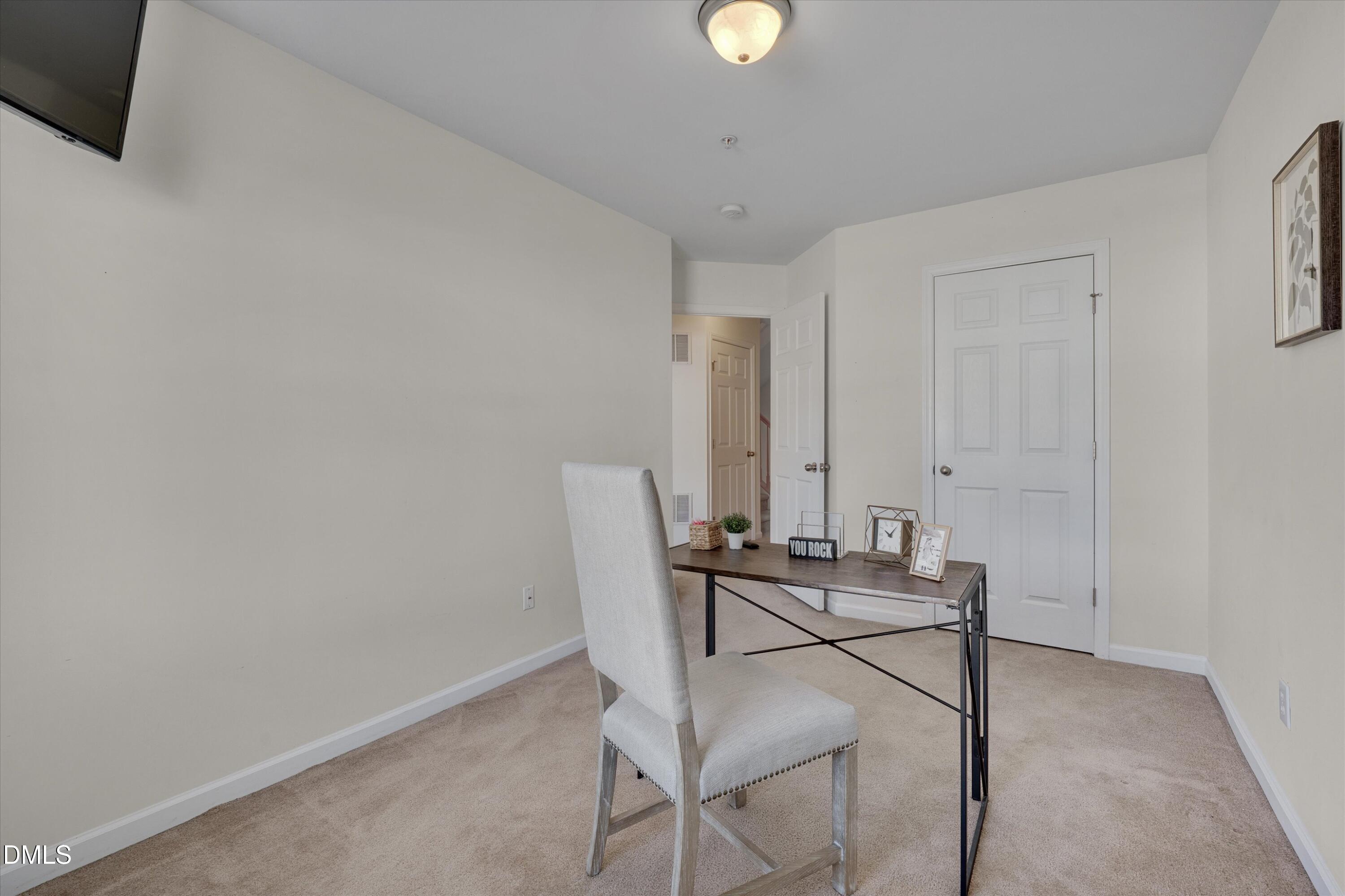 2210 Raven Road # 106