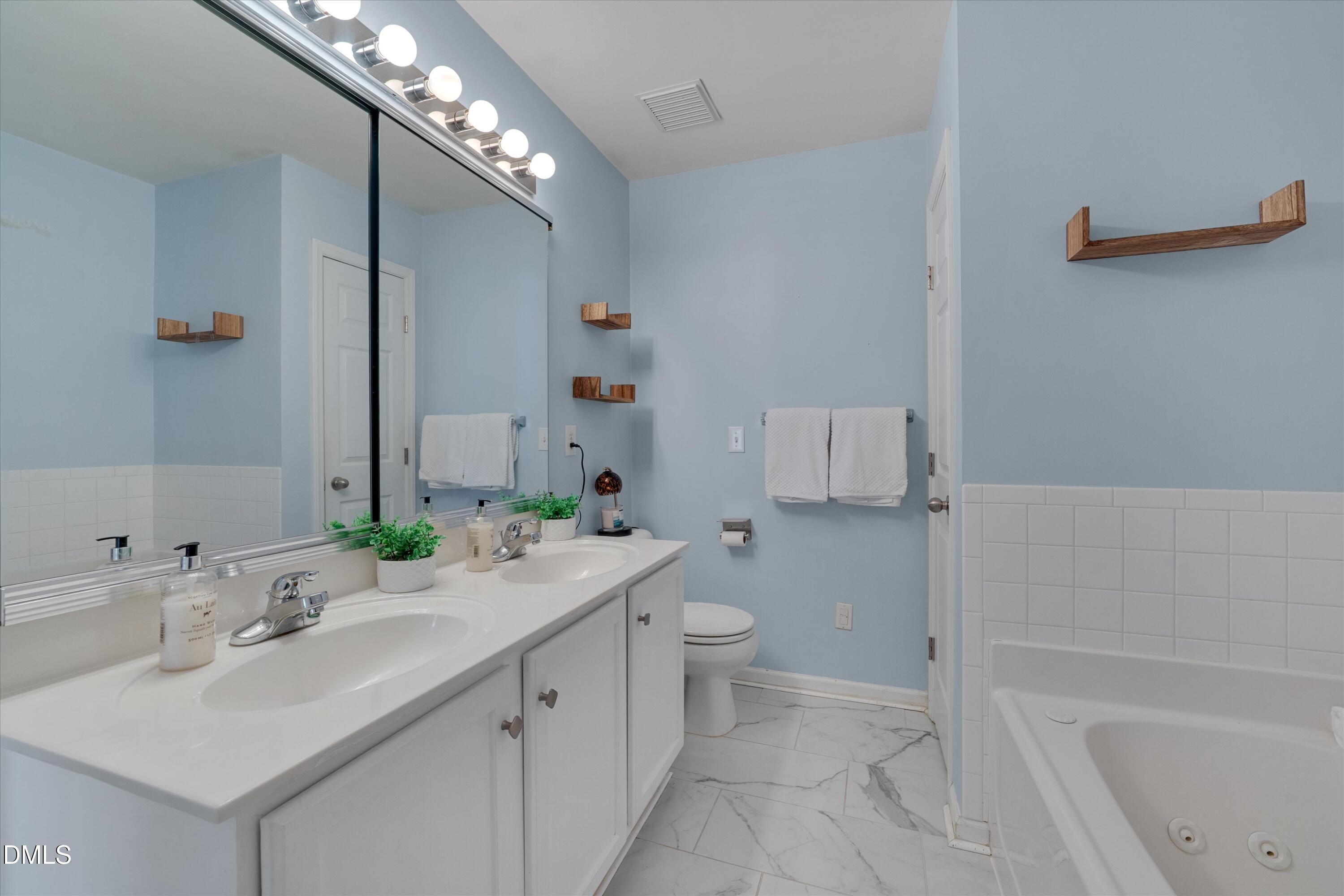 2210 Raven Road # 106