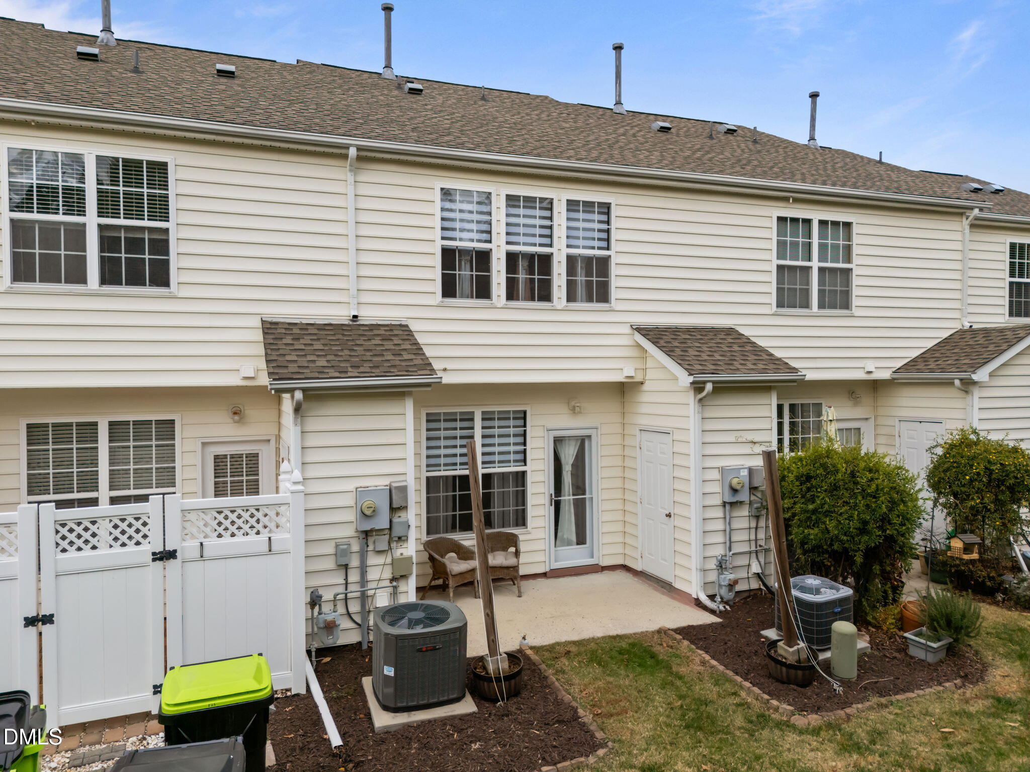 123 Grey Elm Trail