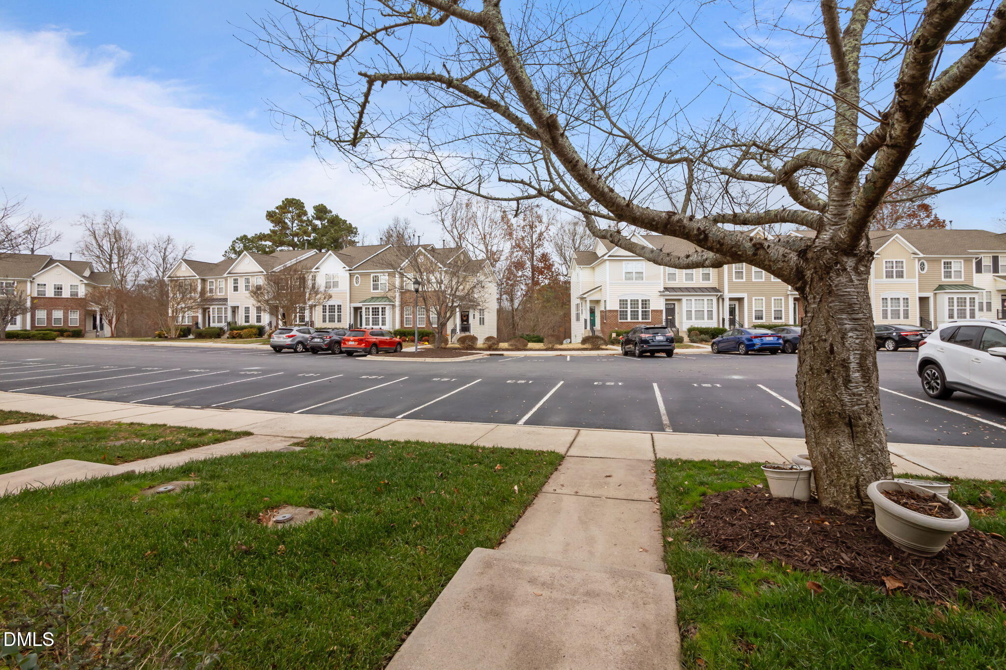 123 Grey Elm Trail