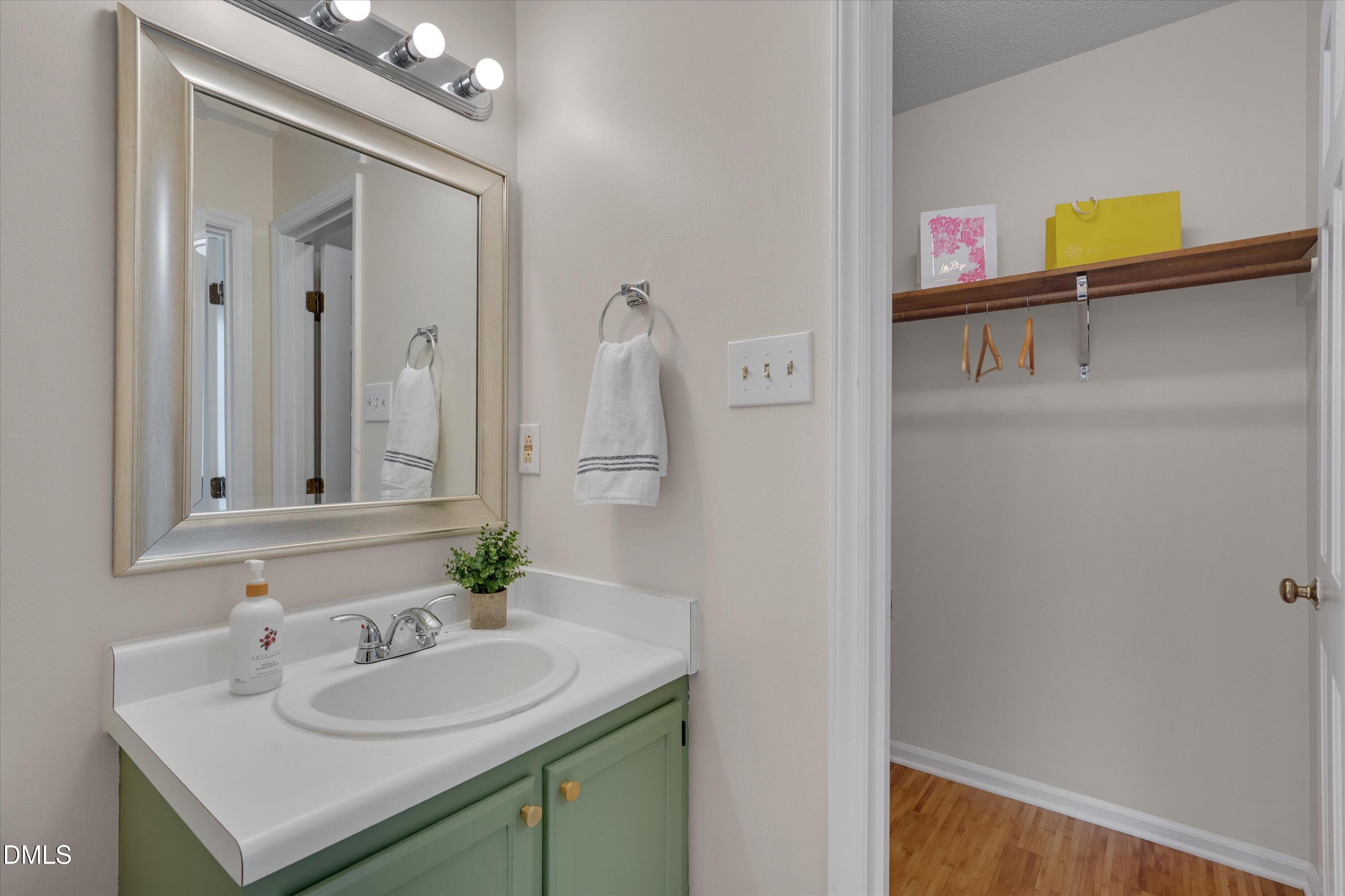 6528 Hearthstone Drive E