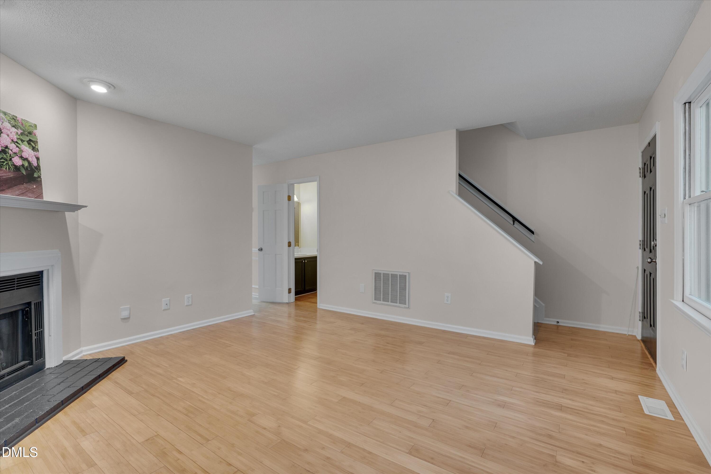 6528 Hearthstone Drive E