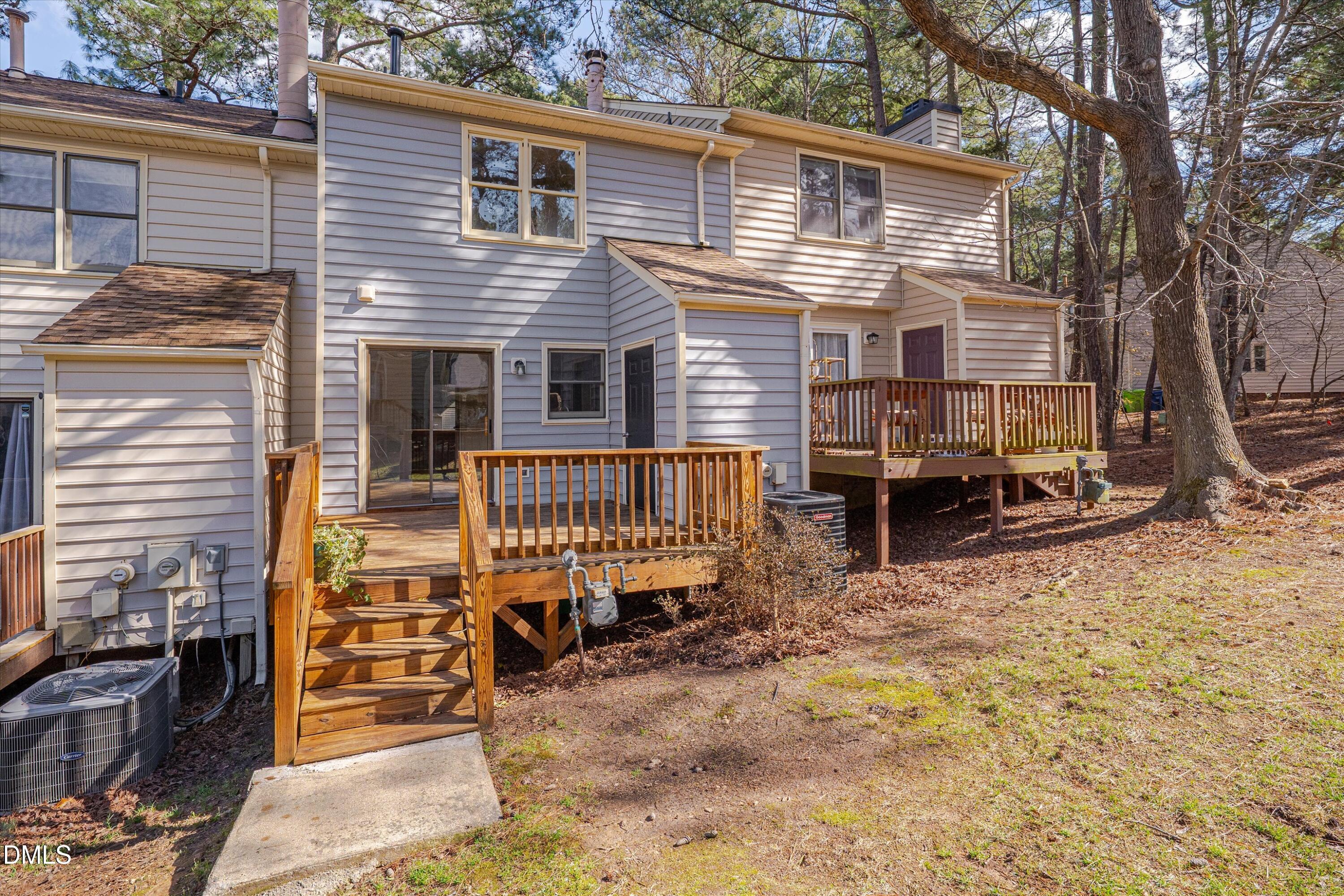 6528 Hearthstone Drive E