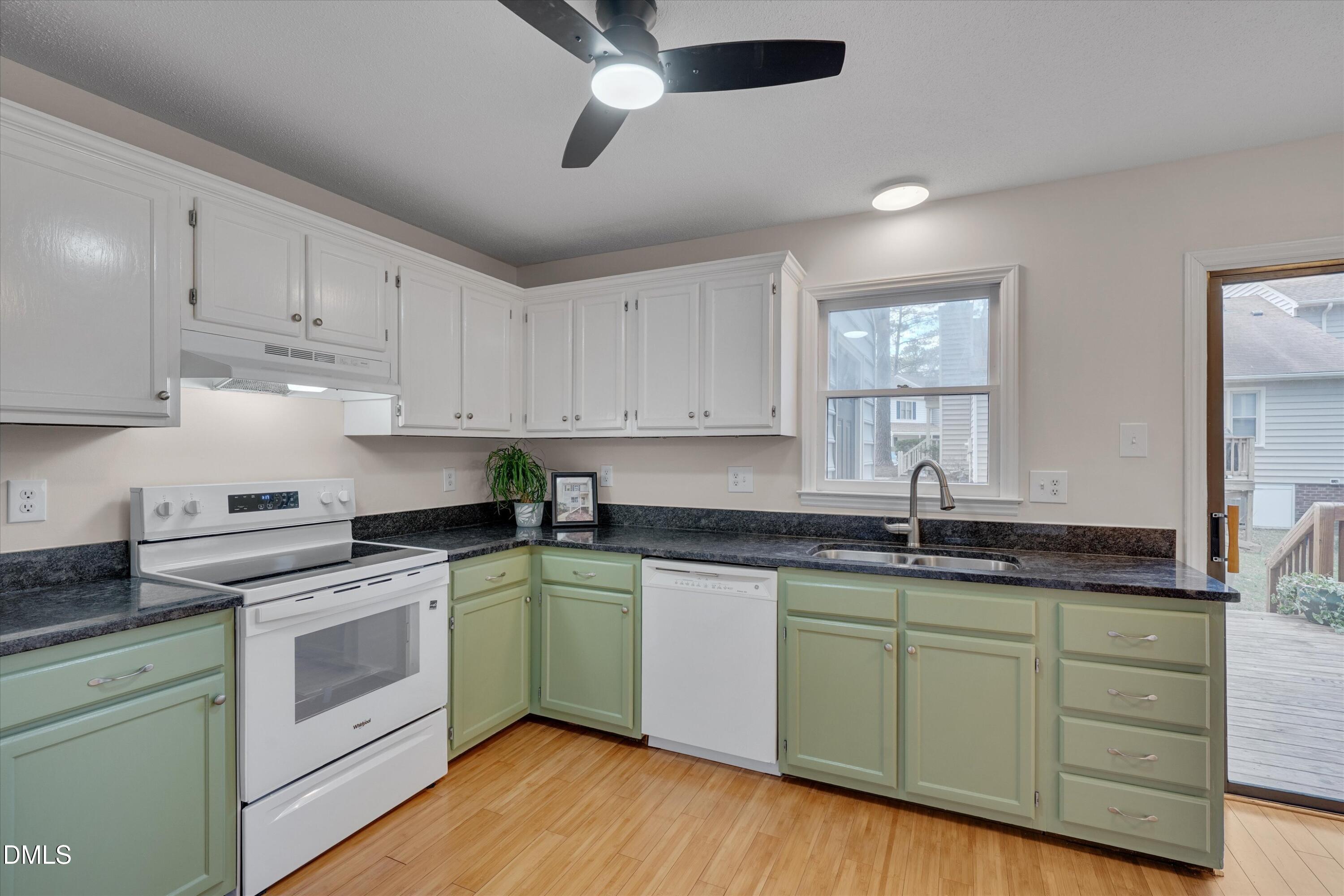 6528 Hearthstone Drive E