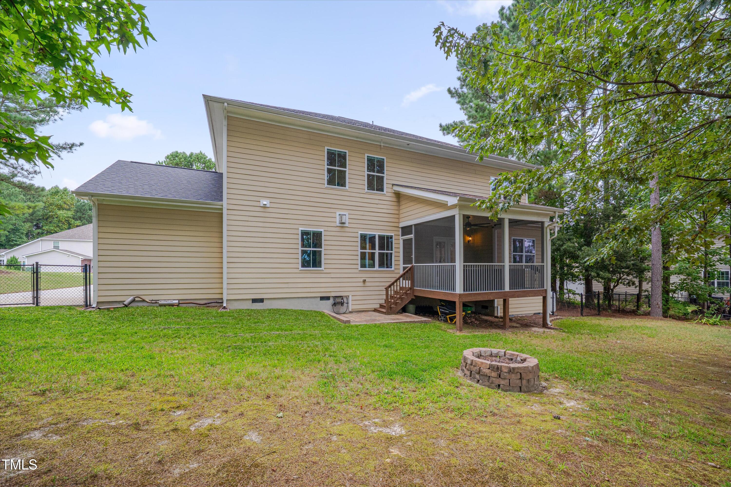 259 Dongola Street