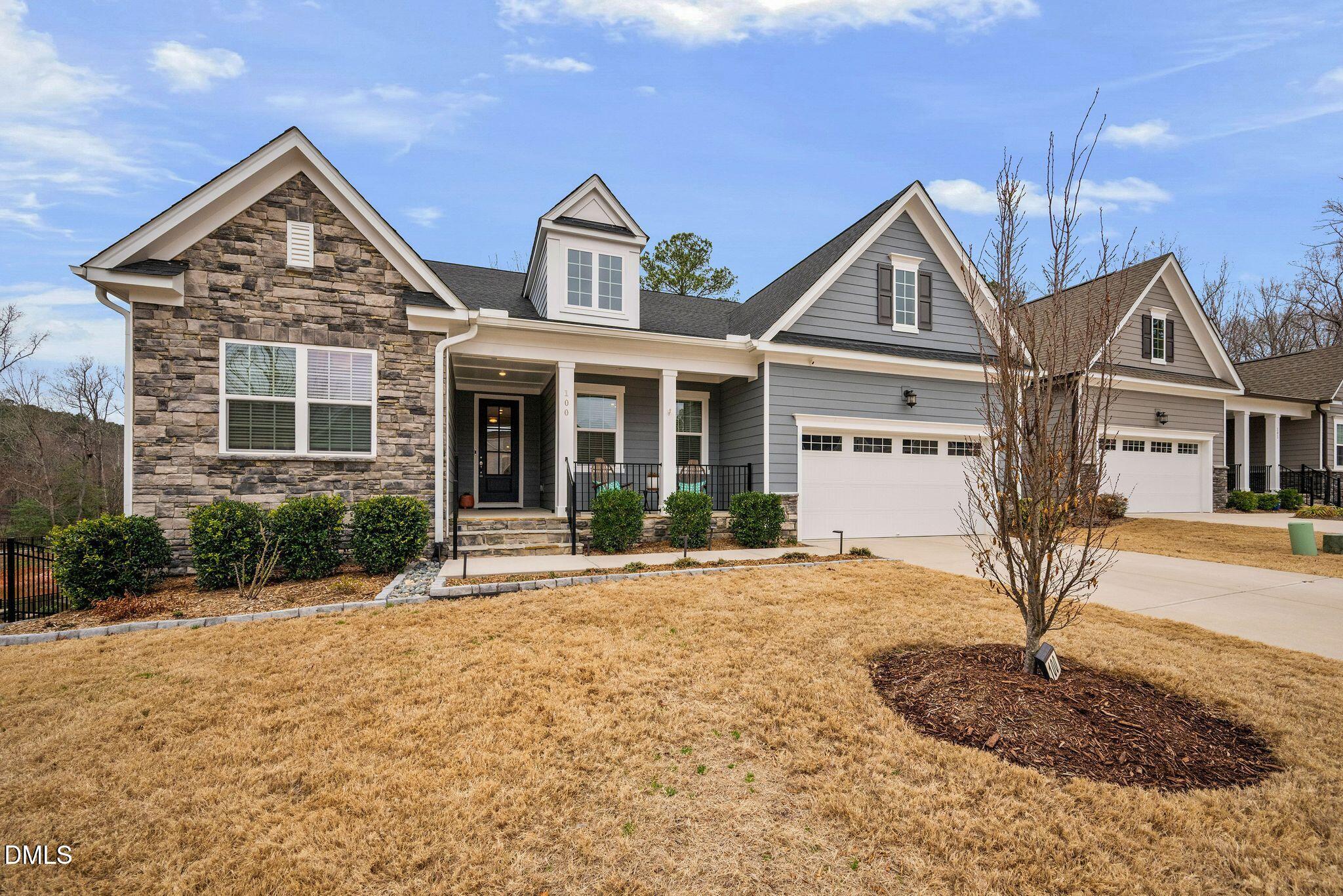 100 English Violet Lane