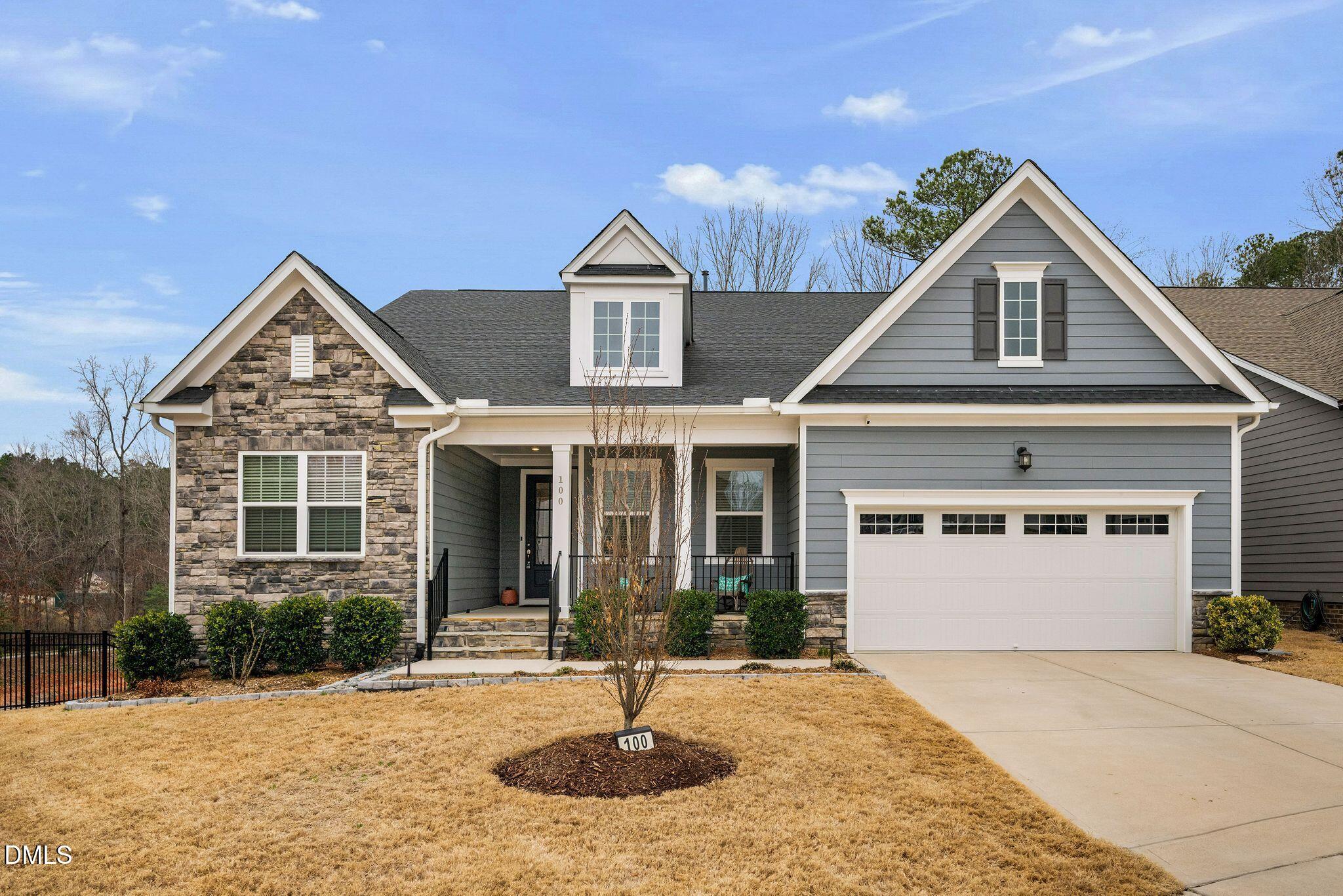 100 English Violet Lane