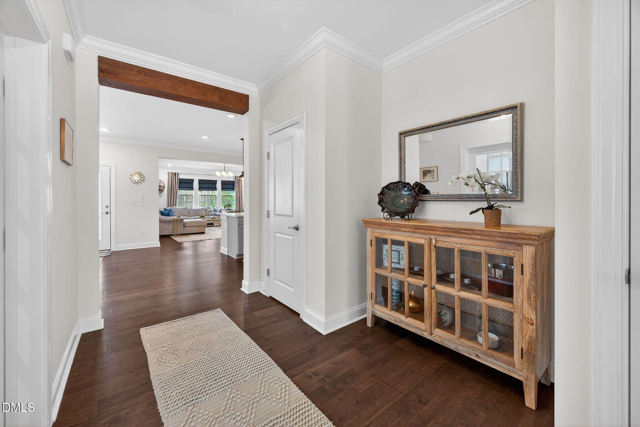 100 English Violet Lane