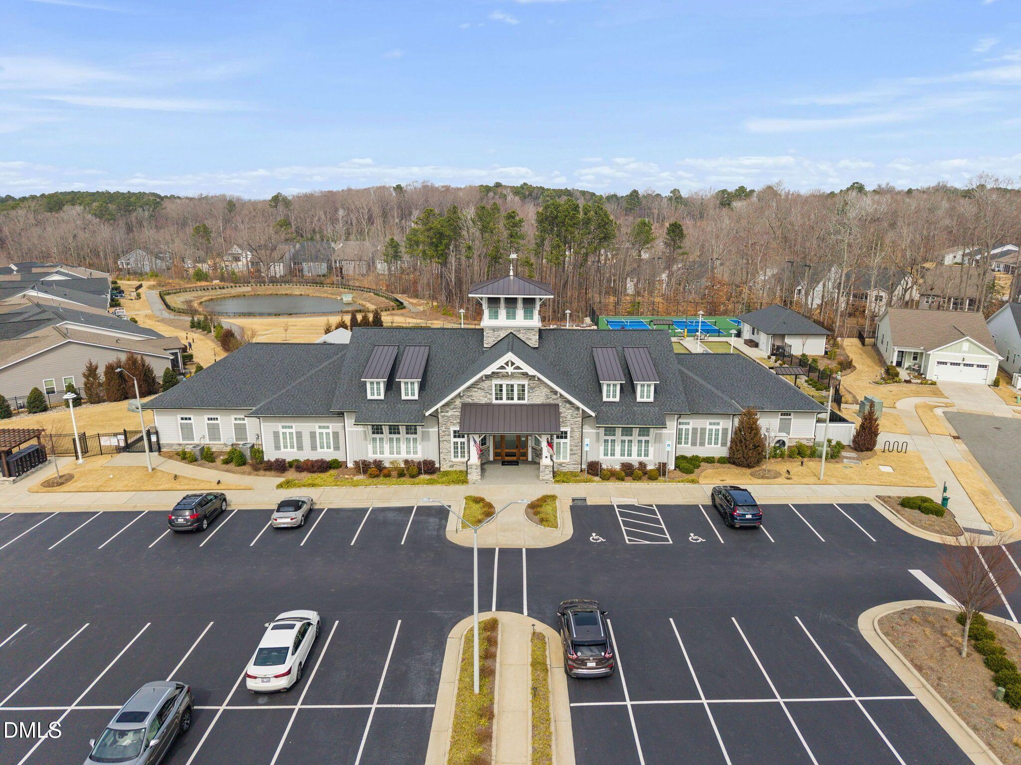 100 English Violet Lane