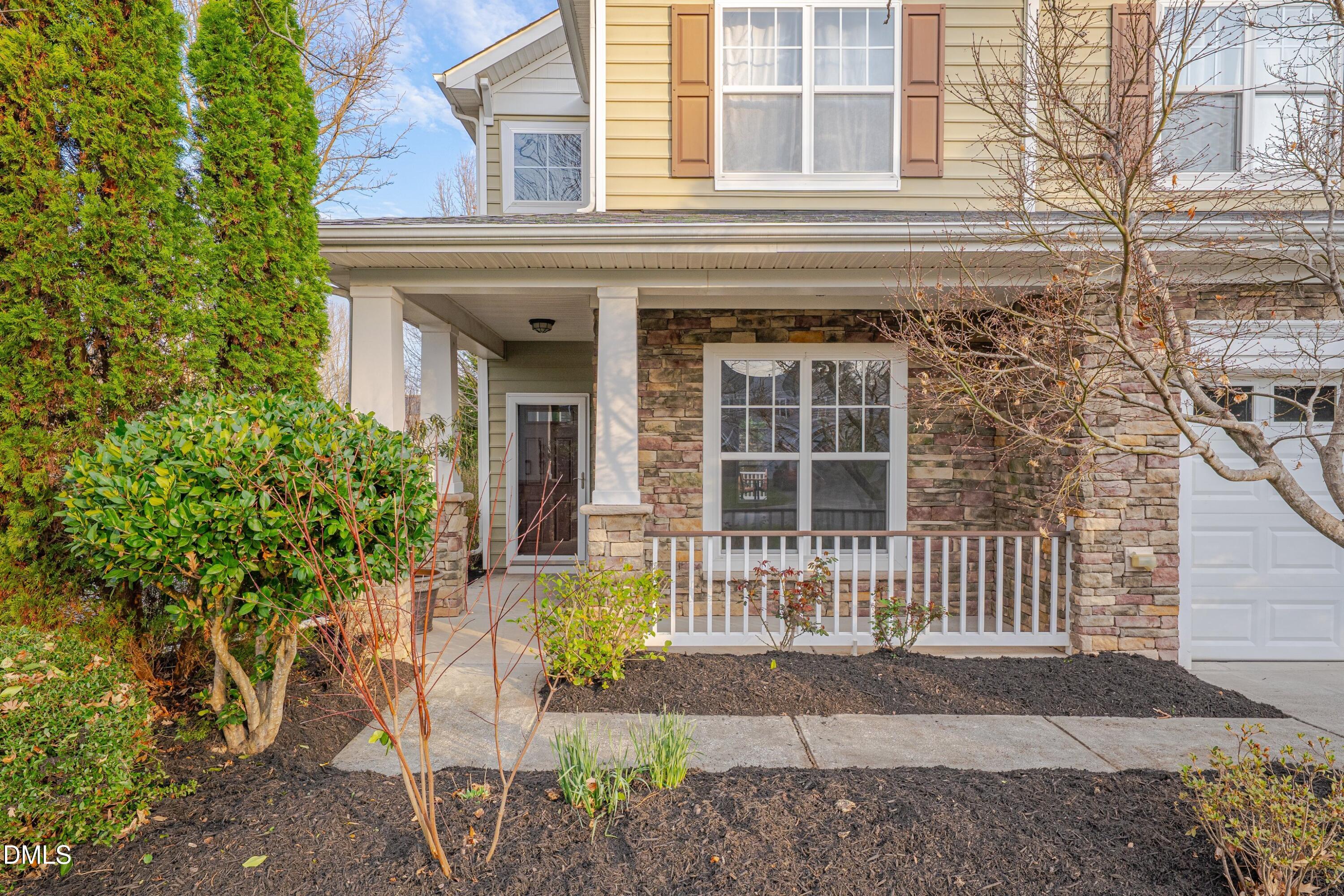 2103 Woodsdale Drive