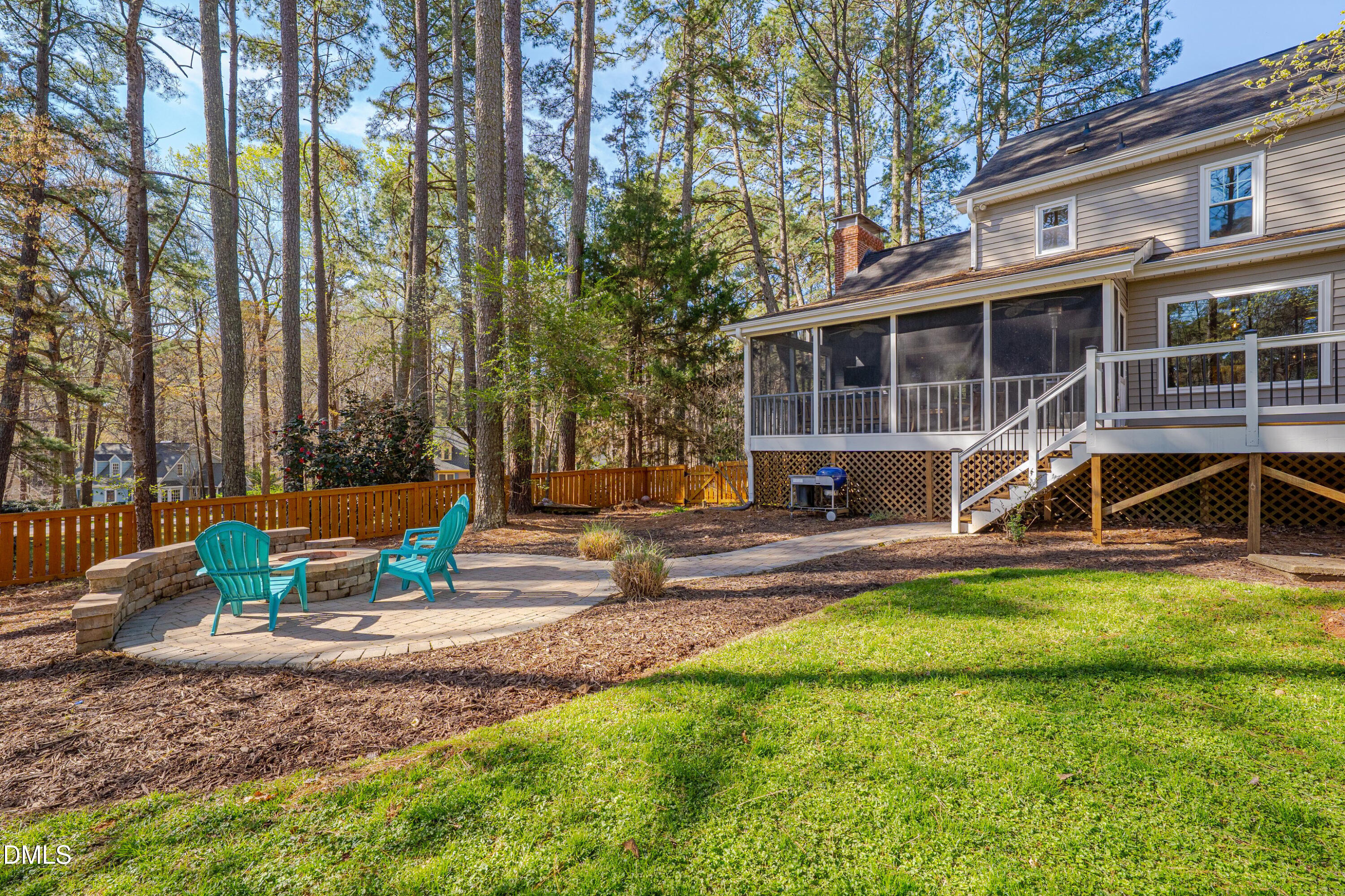 7900 Kingsland Drive