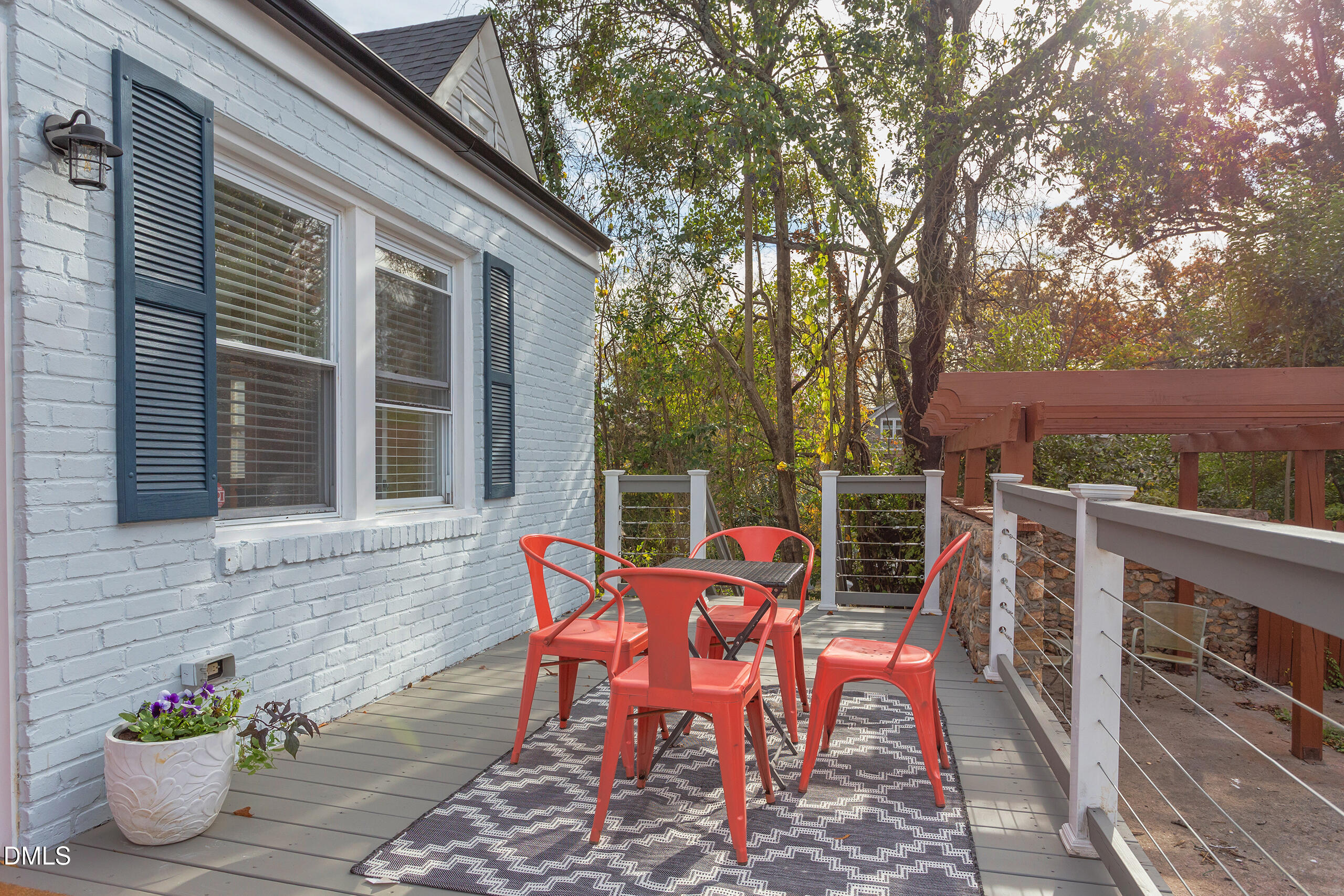 1109 N Elizabeth Street