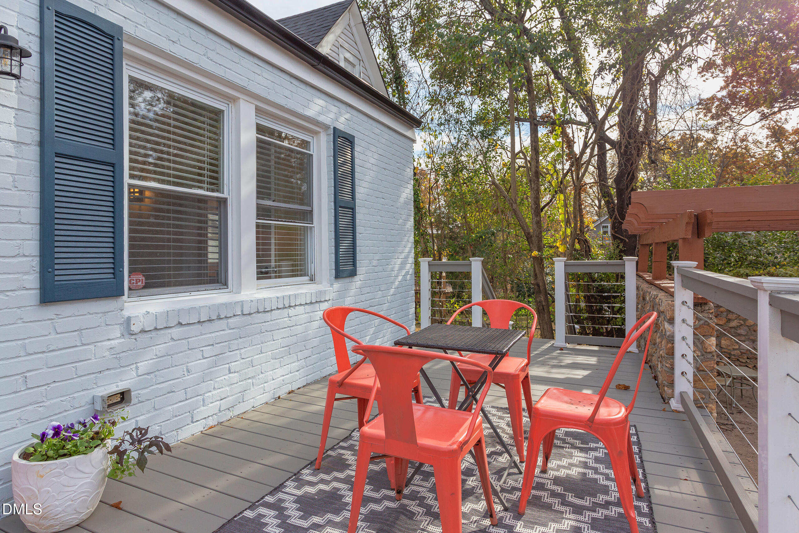 1109 N Elizabeth Street