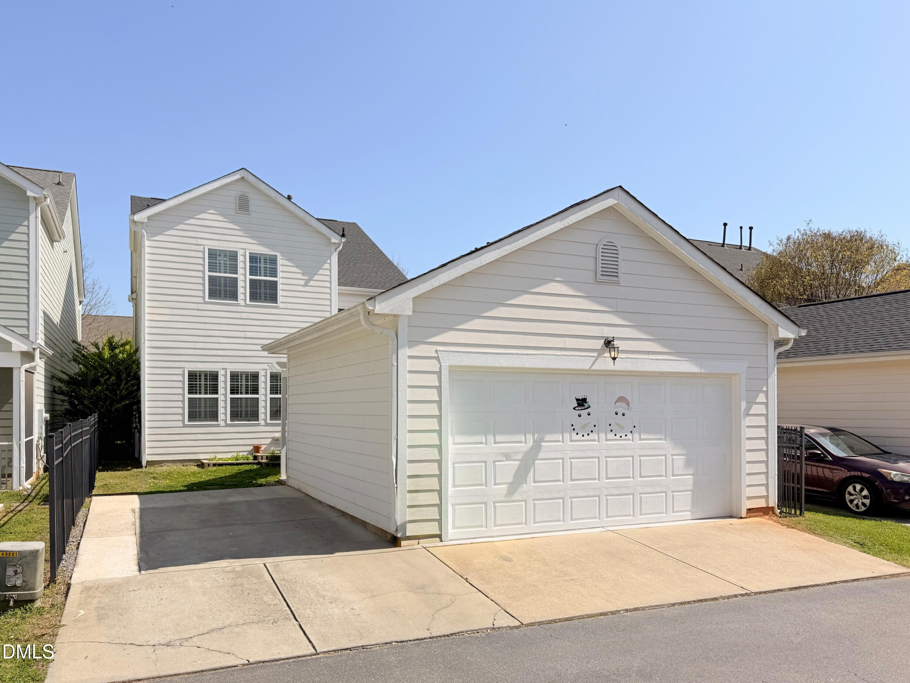 847 Historian Street