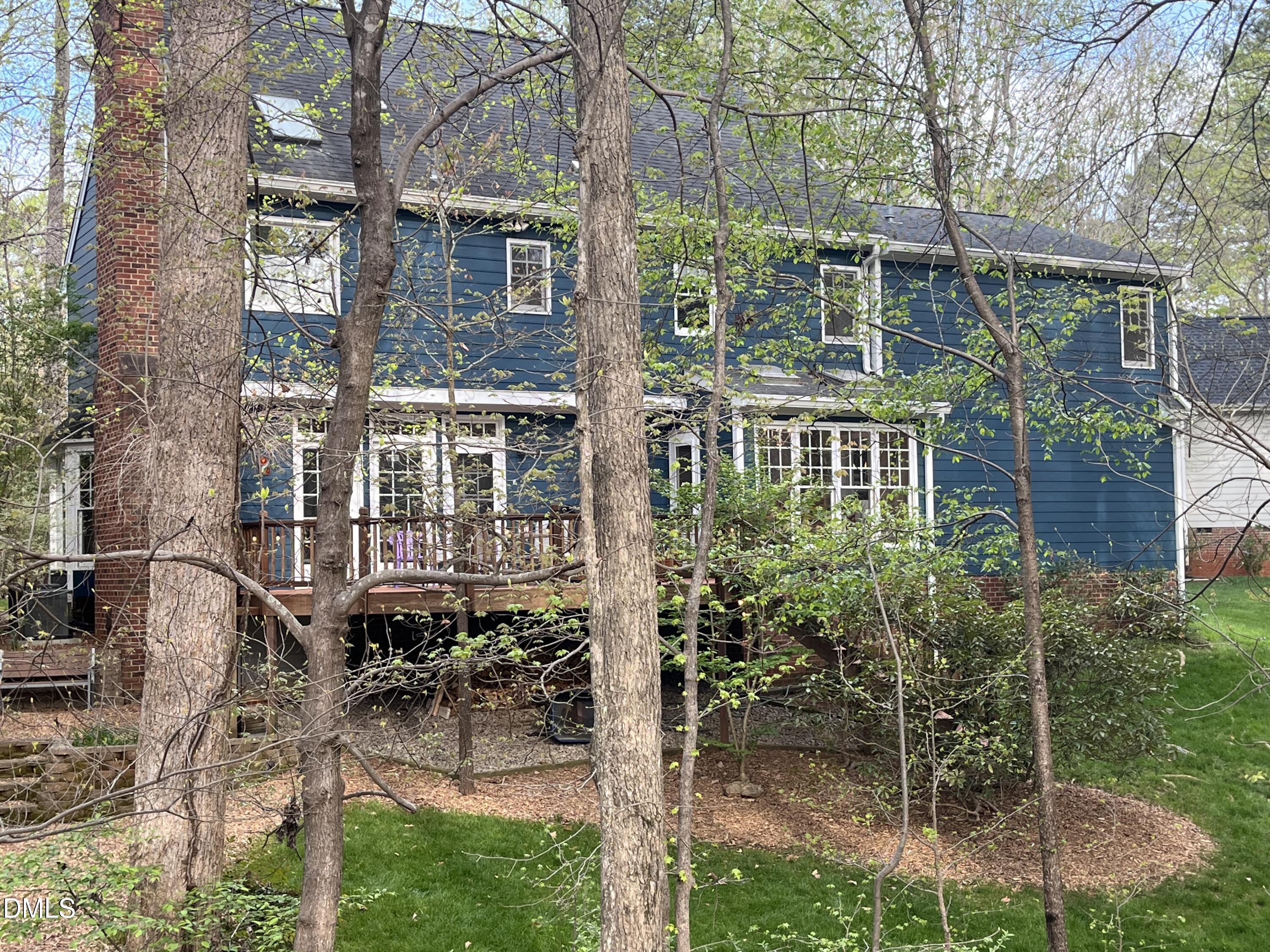 4001 Stemmons Court