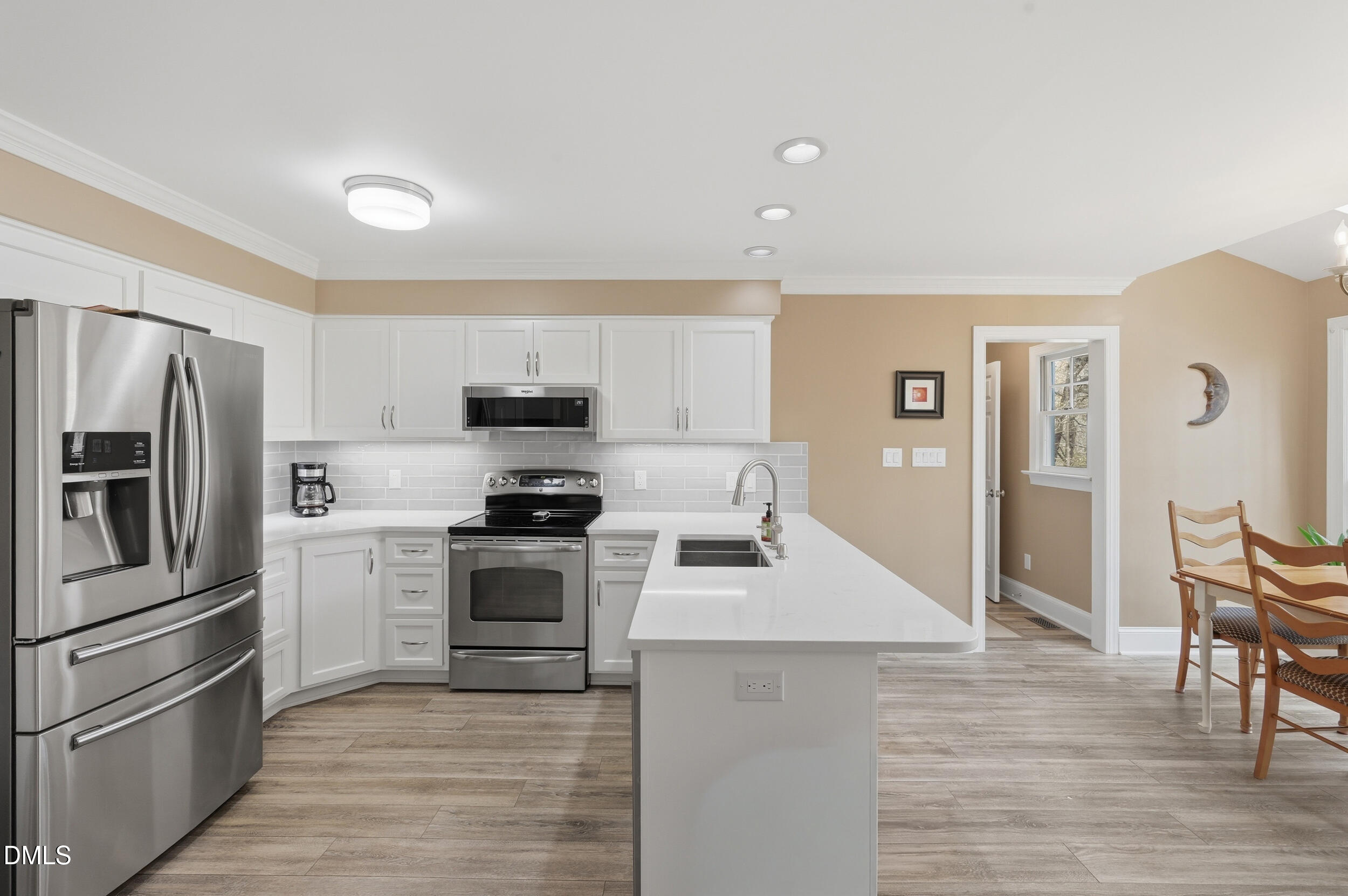 4001 Stemmons Court