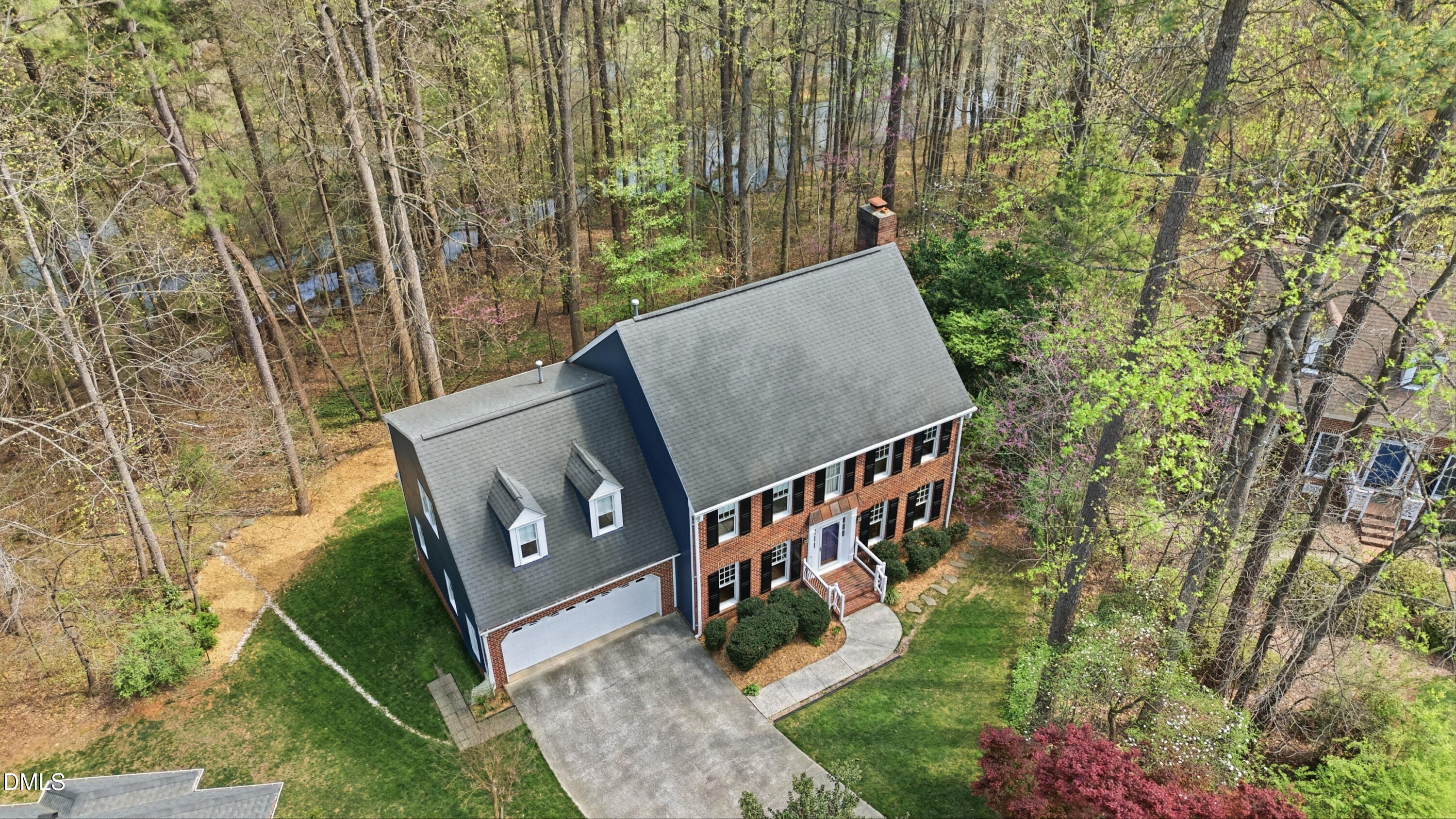 4001 Stemmons Court