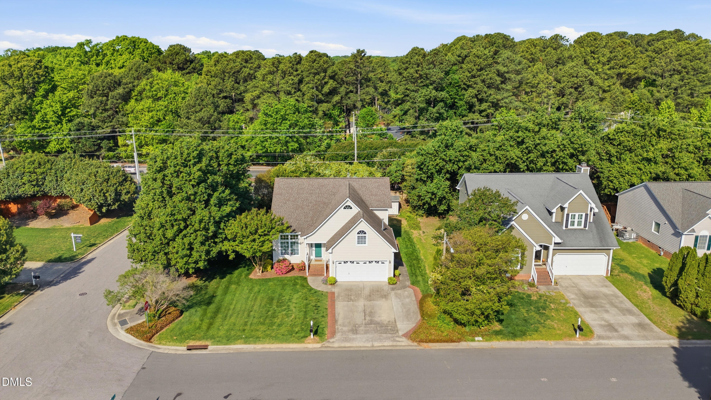 6801 Lynnoak Drive