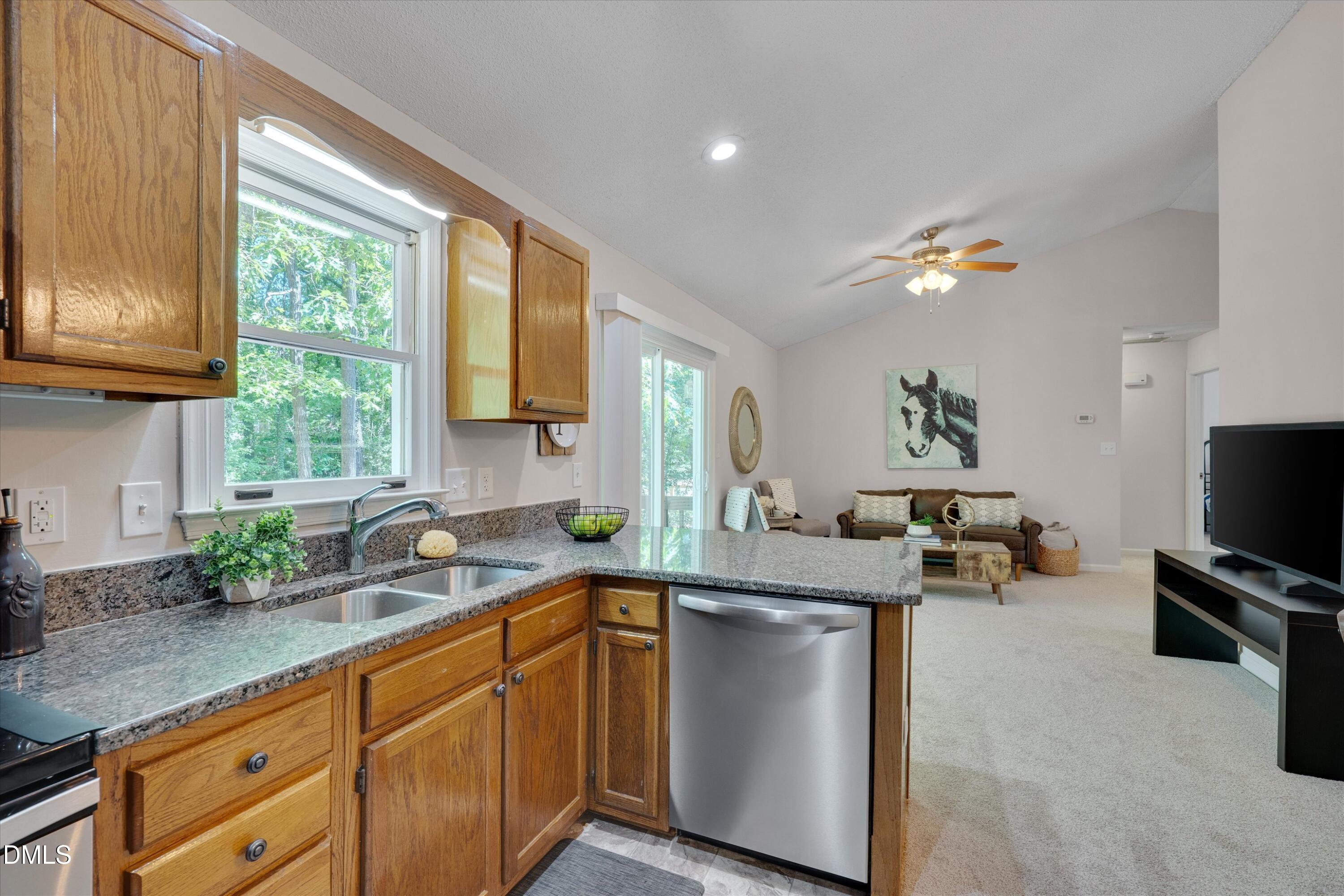 4901 Rollingwood Drive