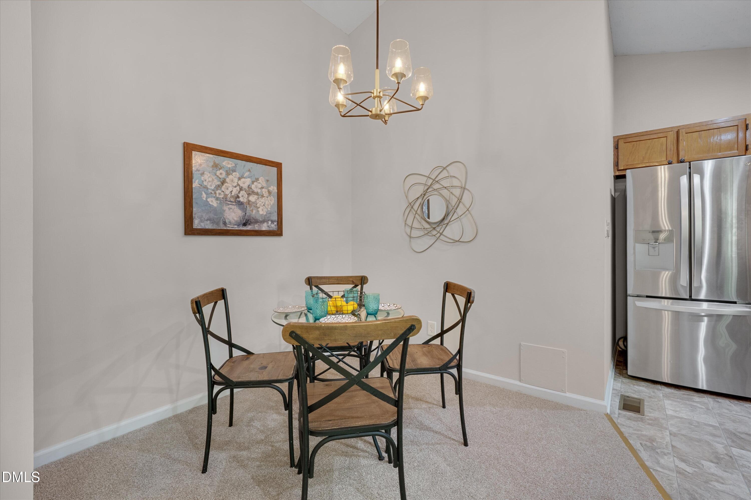 4901 Rollingwood Drive