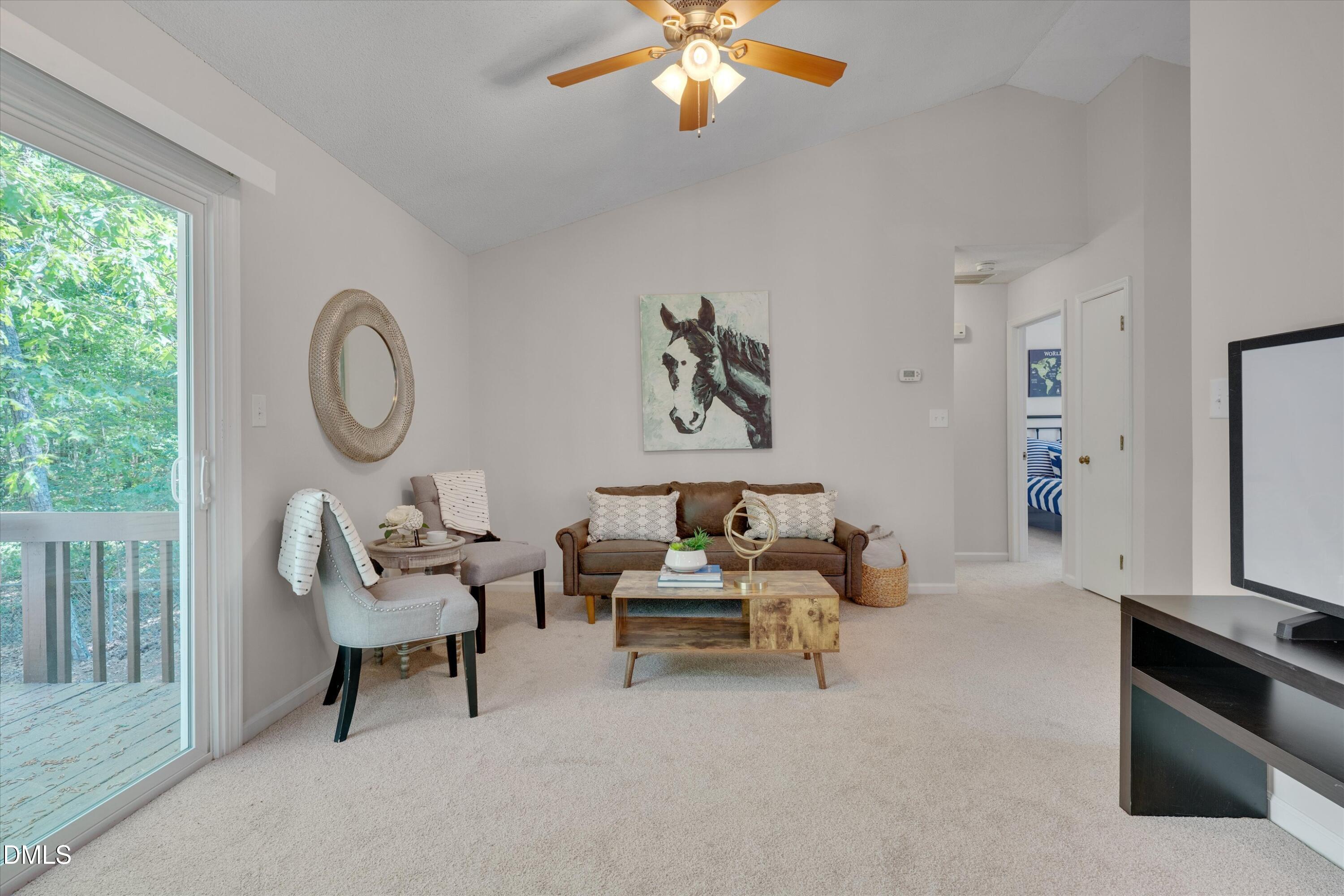 4901 Rollingwood Drive