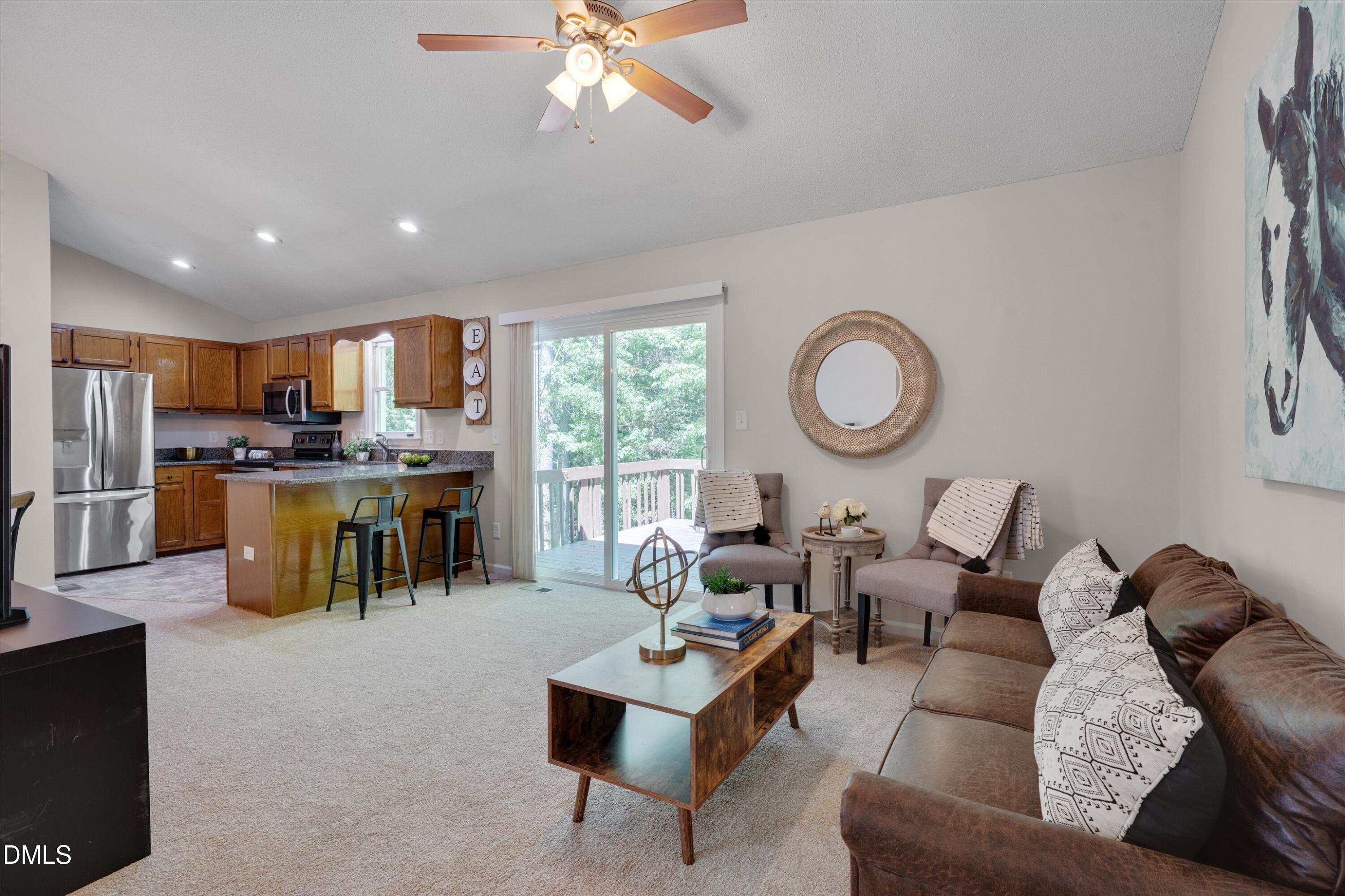 4901 Rollingwood Drive