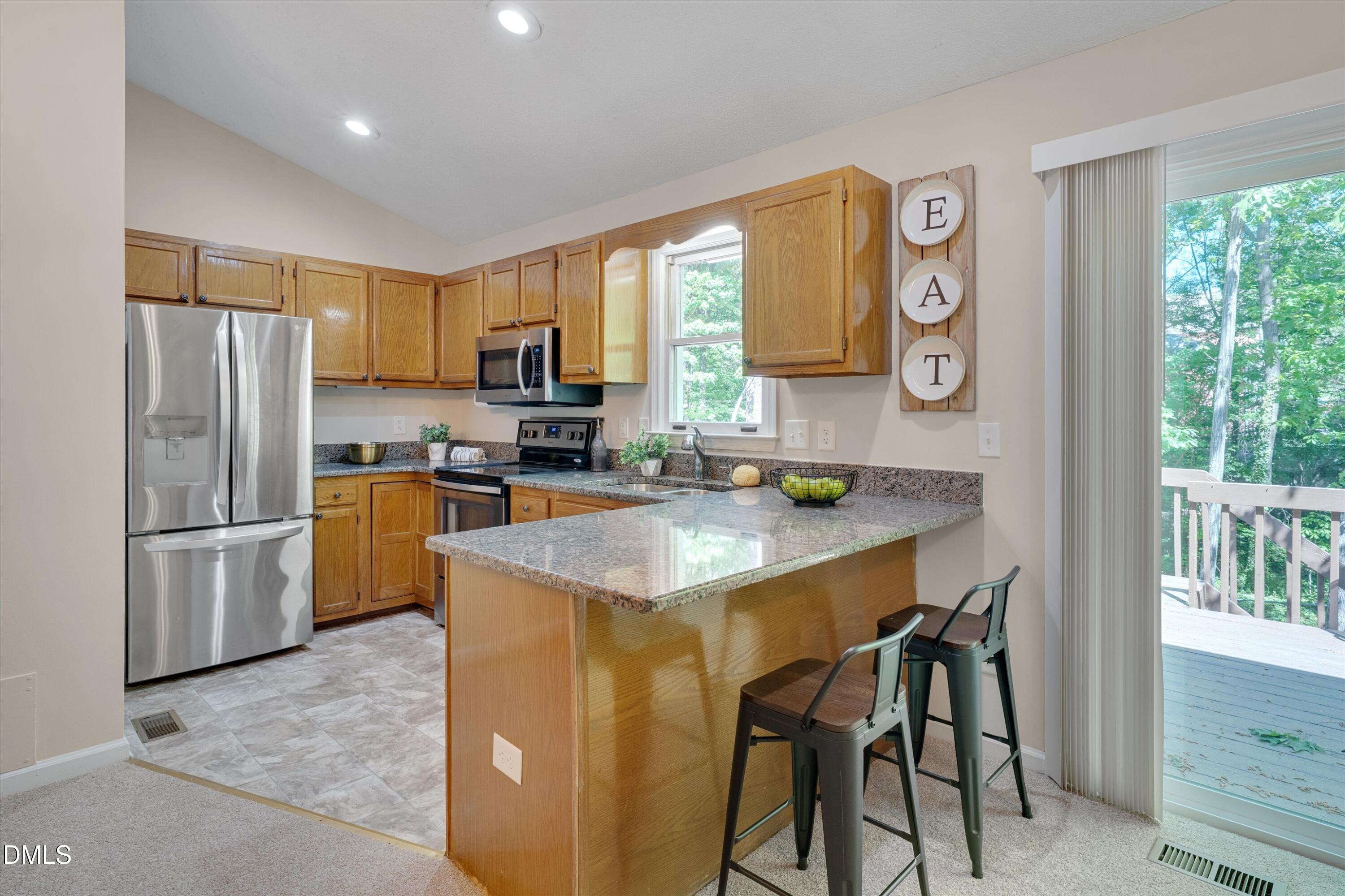 4901 Rollingwood Drive