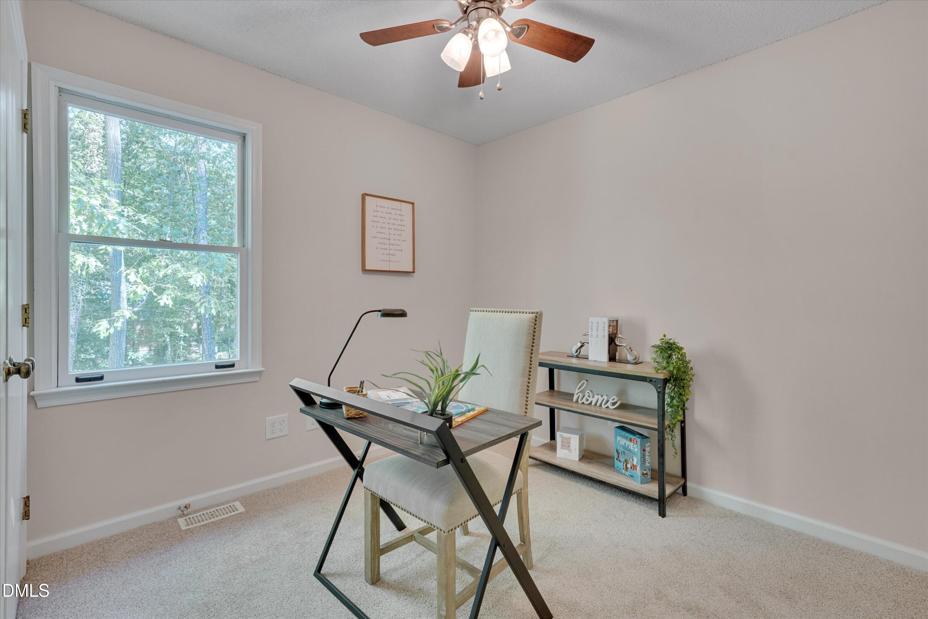 4901 Rollingwood Drive