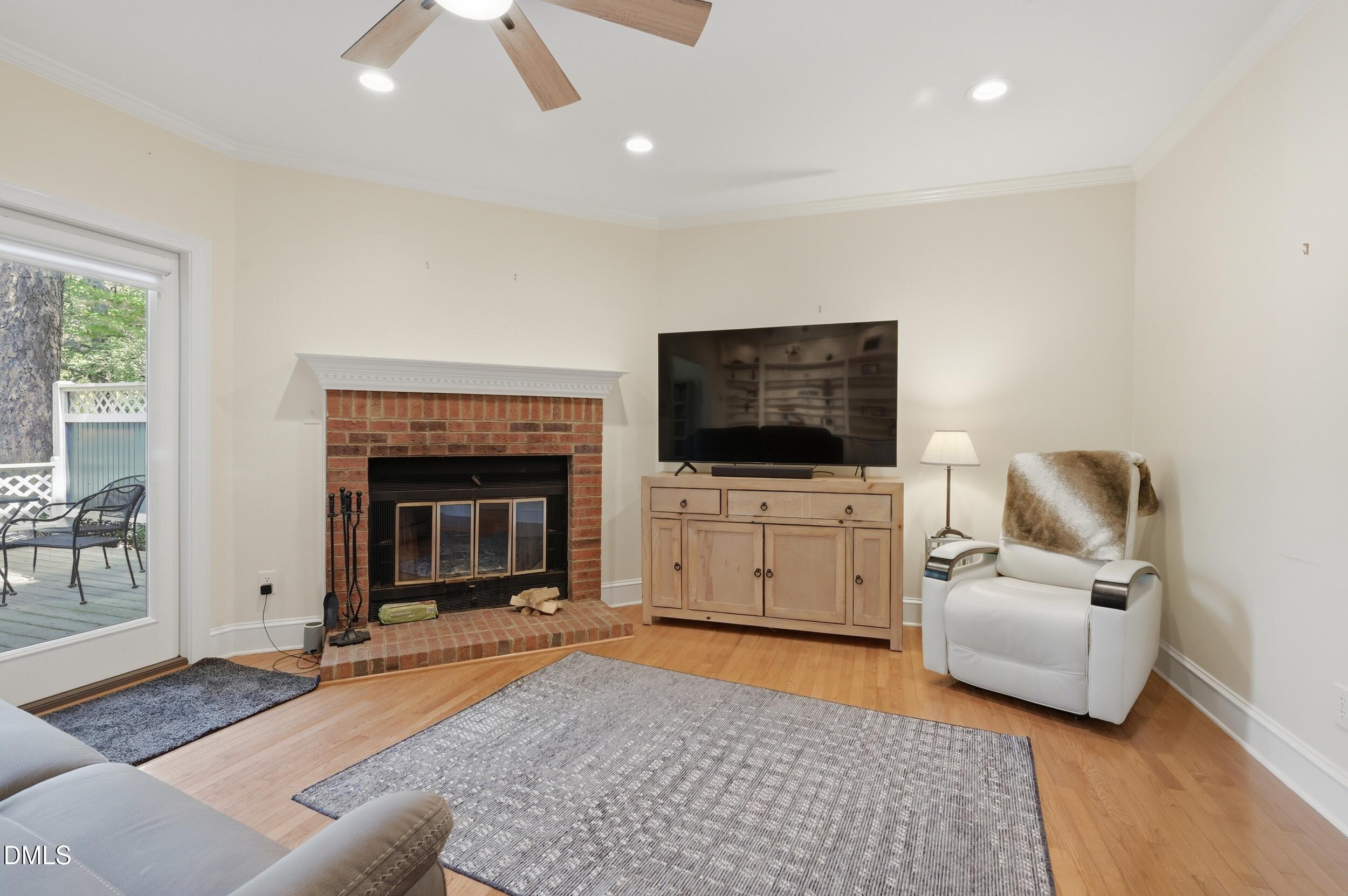 7514 Wellesley Park S