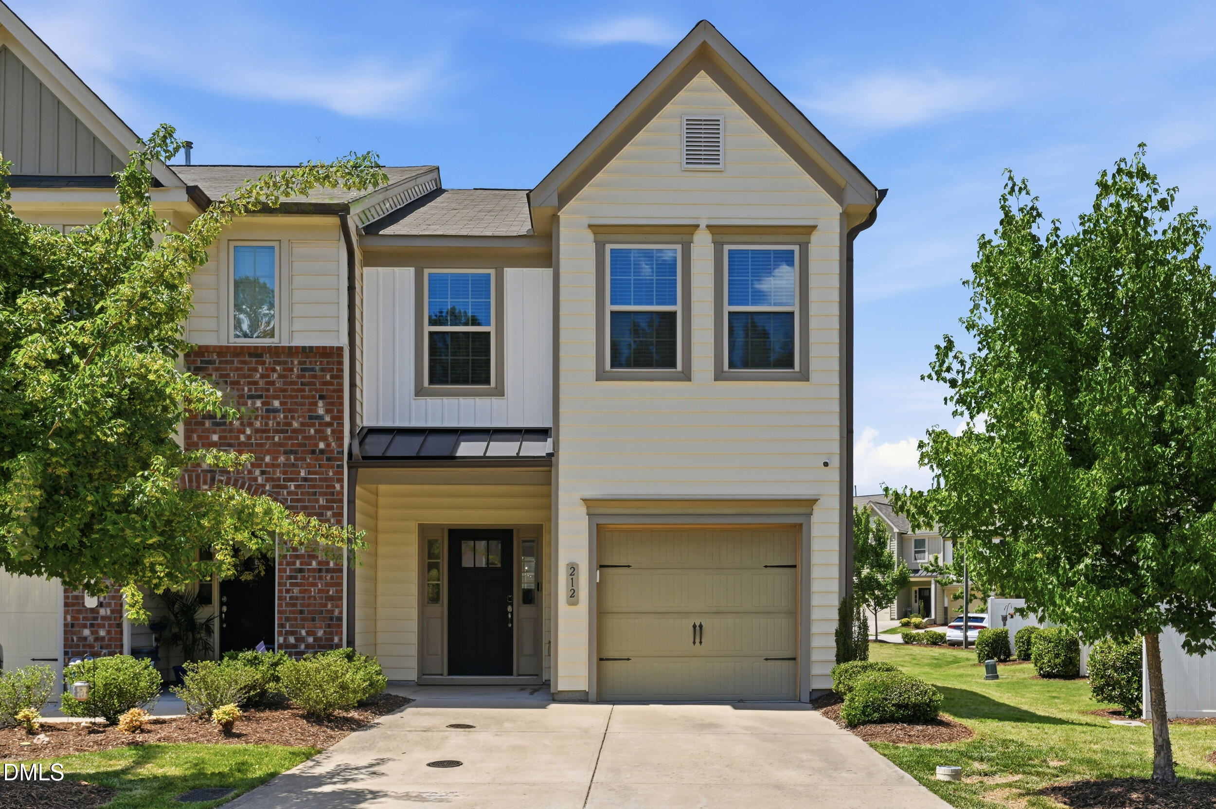 212 Cross Blossom Road