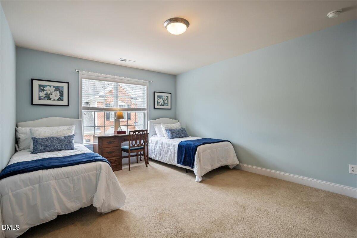 10916 Clovermill Circle