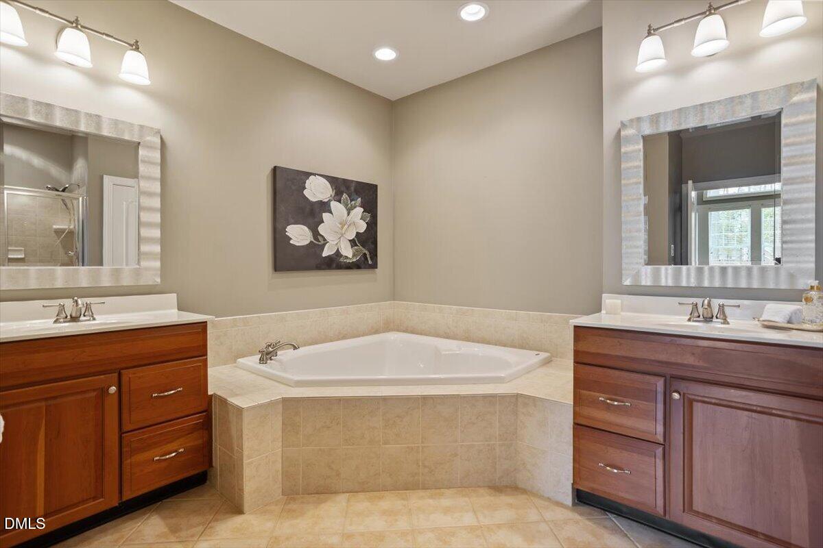 10916 Clovermill Circle
